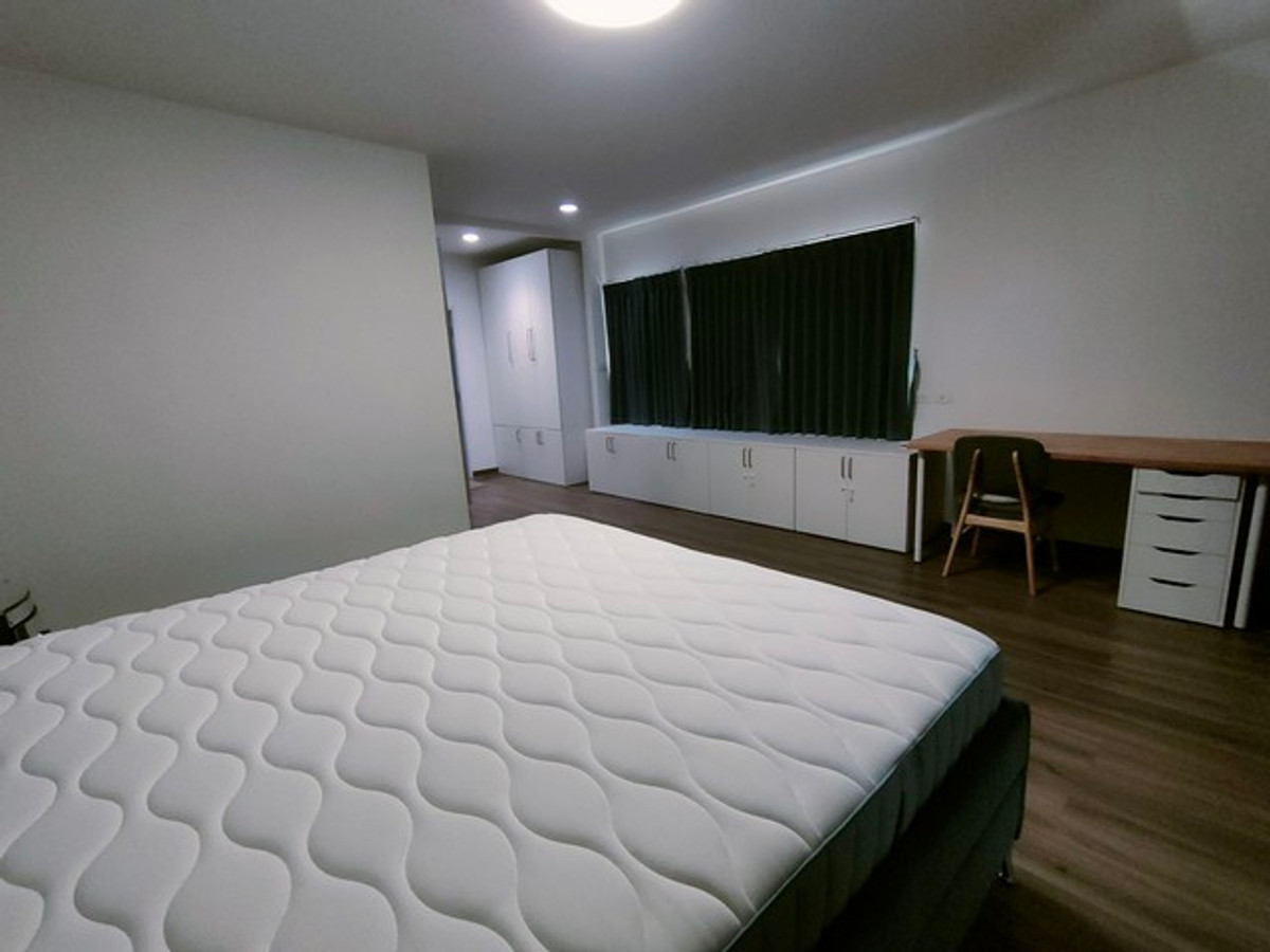 TownhomeRama 2, Bang Khun Thian : For sale and rent, 3-story townhome, Vista Park Rama 2, corner house, addition with furniture.