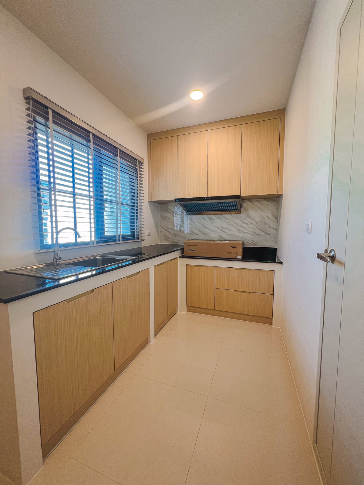 For RentHouseBangna, Bearing, Lasalle : 🏷️ [For Rent] Centro Bangna Phase 2 | 4BR 4BA | 235 sq.m | Near Mega Bangna | 115,000 THB | Ref: T2105 | LINE: @323gqmho | Tel: 064-831-5424