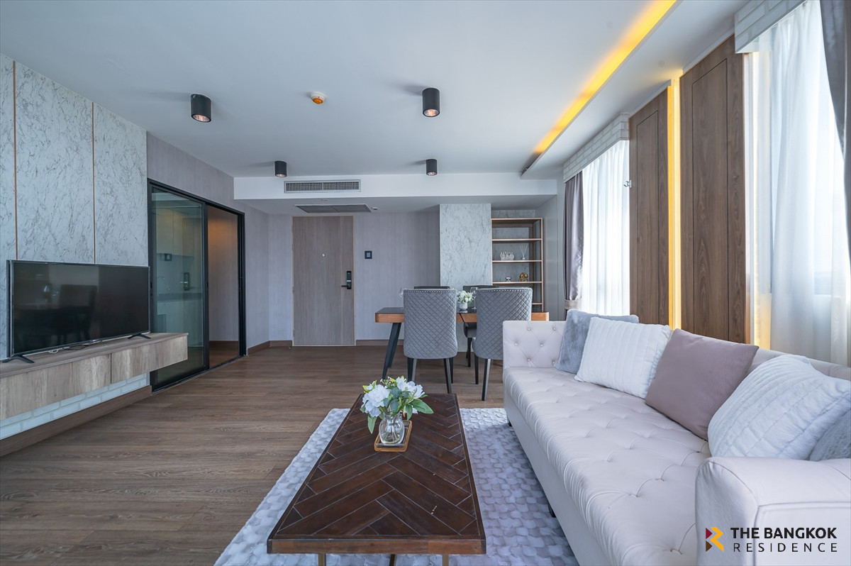For SaleCondoOnnut, Udomsuk : 💎 Triplex 3-Storey, Beautiful Unit - Book Now Before You Miss Out! The Unique Sukhumvit 62/1, Near BTS Bang Chak