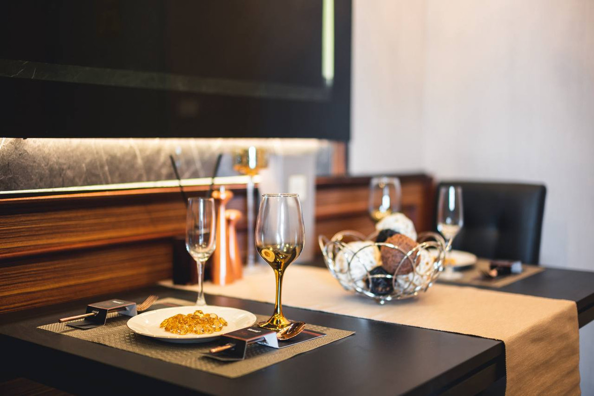 For SaleCondoThaphra, Talat Phlu, Wutthakat : Ideo Wutthakat【𝐒𝐄𝐋𝐋 & 𝐑𝐄𝐍𝐓】🔥Luxury condo with premium furniture, simple yet elegant, without the need for a lot of decoration🔥 Contact Line ID: @hacondo