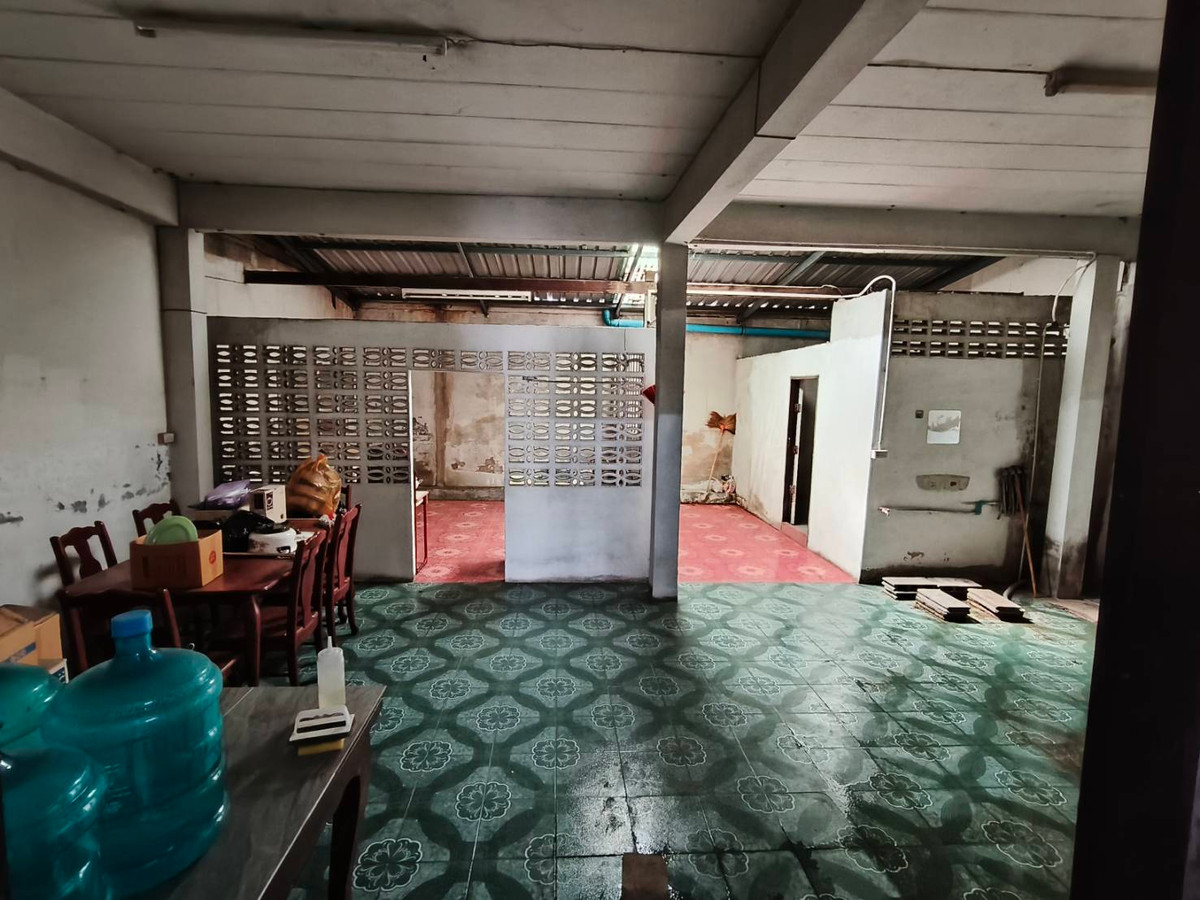 ขายอาคารพาณิชย์ขอนแก่น : อาคารพาณิชย์ อ.พล จ.ขอนแก่น ติดโรงพยาบาลพล  ติดถนนมิตรภาพ