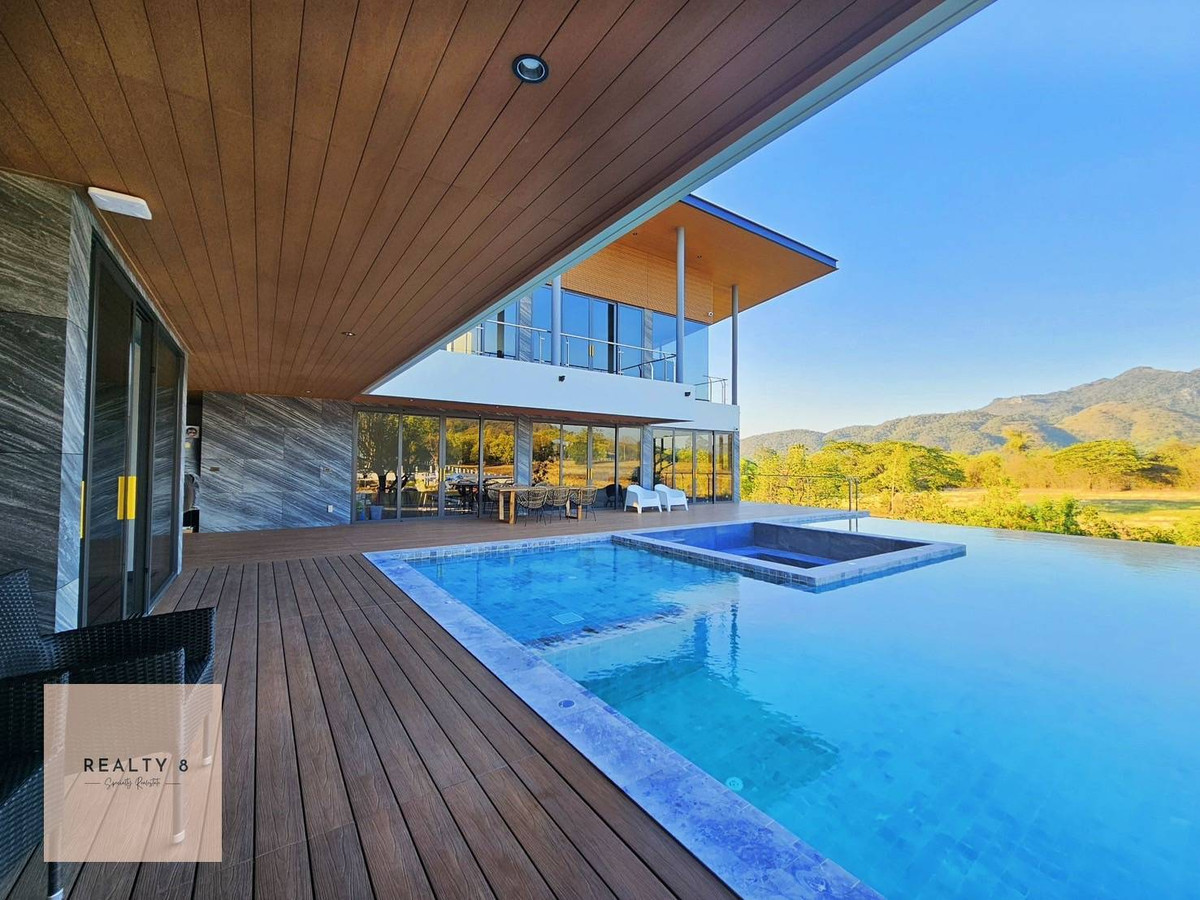 ขายบ้านปากช่อง เขาใหญ่ : ลงทุน บ้านหรู พูลวิลล่า เขาใหญ่  ไม่มีค่าส่วนกลาง – วิวเขา 360° พร้อมเฟอร์ครบ