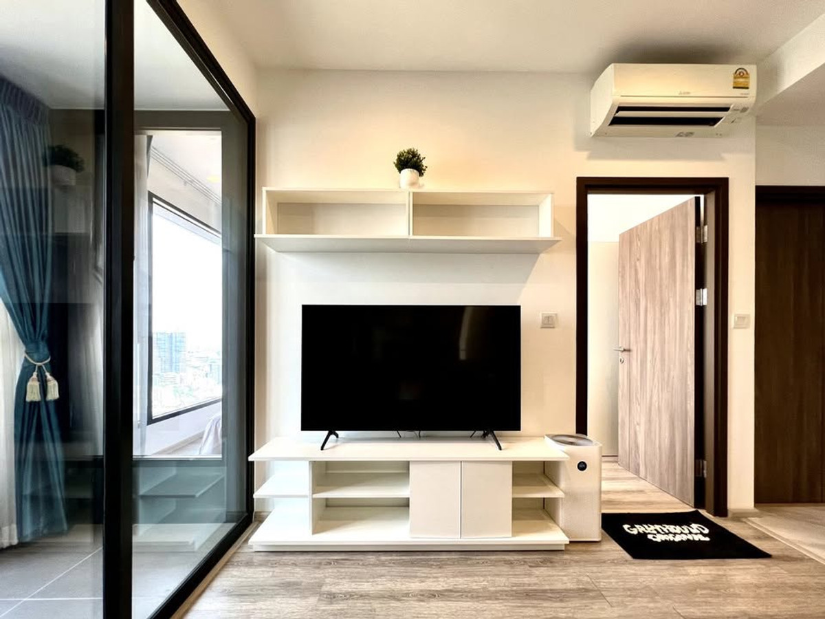 ให้เช่าคอนโดพระราม 9 เพชรบุรีตัดใหม่ RCA : เช่าคอนโด IDEO Mobi Asoke/ไอดีโอ โมบิ อโศก (B6811097)