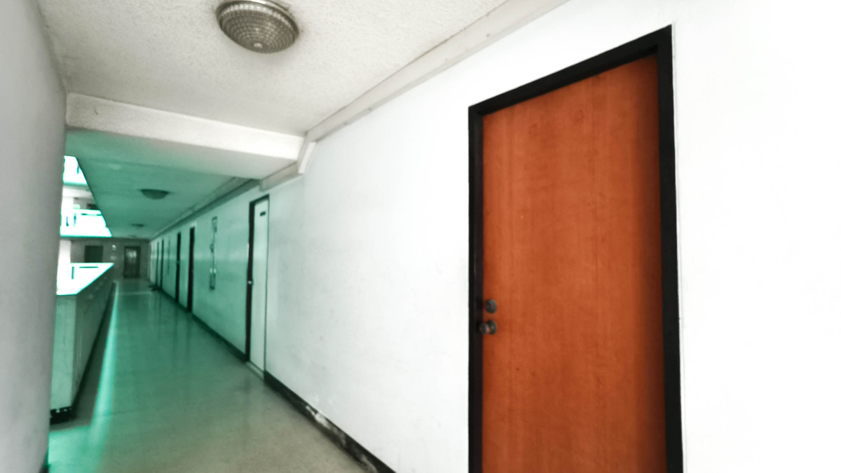 For SaleCondoLadkrabang, Suwannaphum Airport : Sale condo for under a million, Thongpracha condo town 3,near skytrain