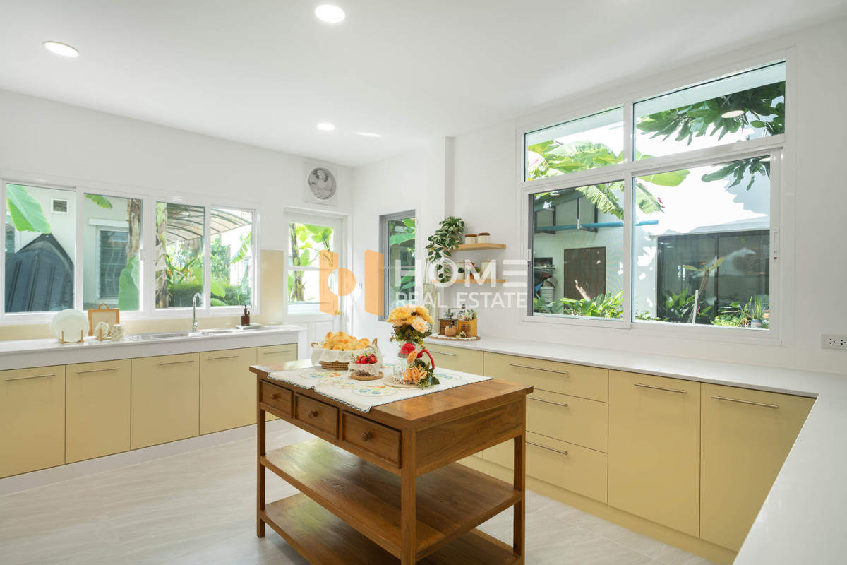 ขายบ้านเกษตรศาสตร์ รัชโยธิน : Modern Classic ✨ บ้านเดี่ยว นันทวัน รามอินทรา - วัชรพล / 4 ห้องนอน (ขาย), Nantawan Ramintra - Watcharaphon / Detached House 4 Bedrooms (FOR SALE) TAN872