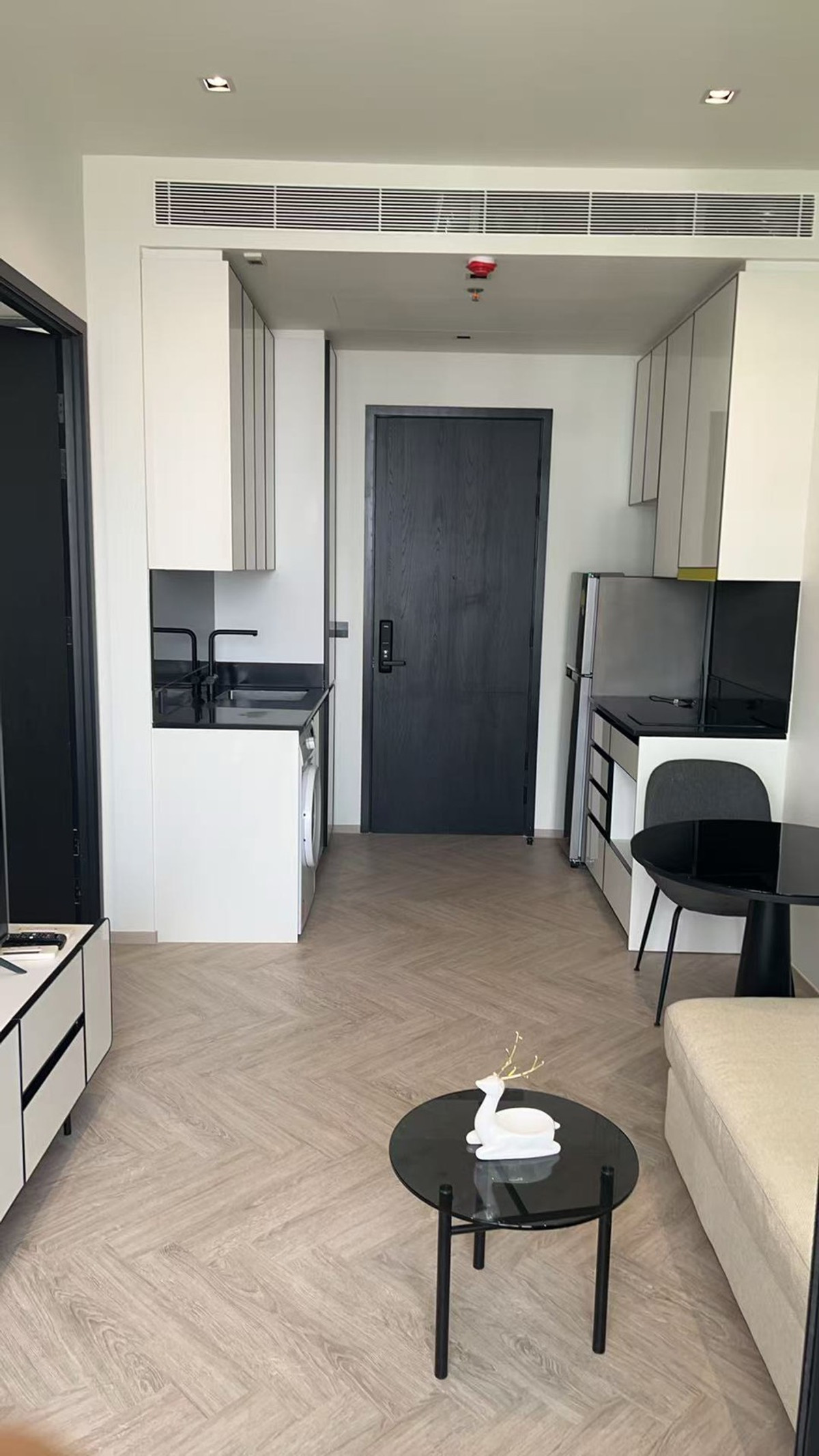 For RentCondoWongwianyai, Charoennakor : ✨Condo for Rent : CHAPTER CHAROENNAKHON - RIVERSIDE ((AP-02)) ( line : @condo91 )