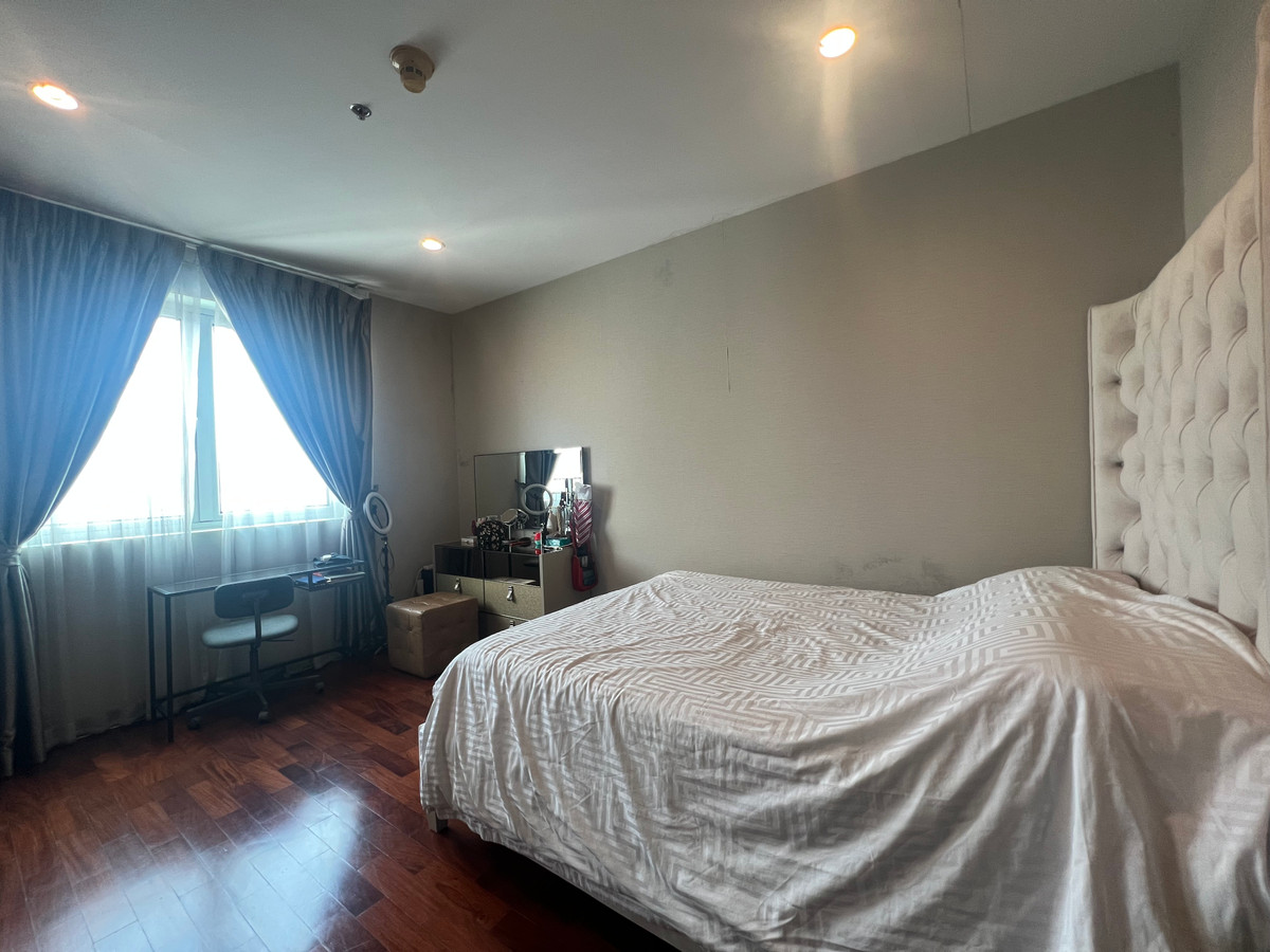 For SaleCondoSathorn, Narathiwat : 2-bedroom condo Sathorn - Narathivas 