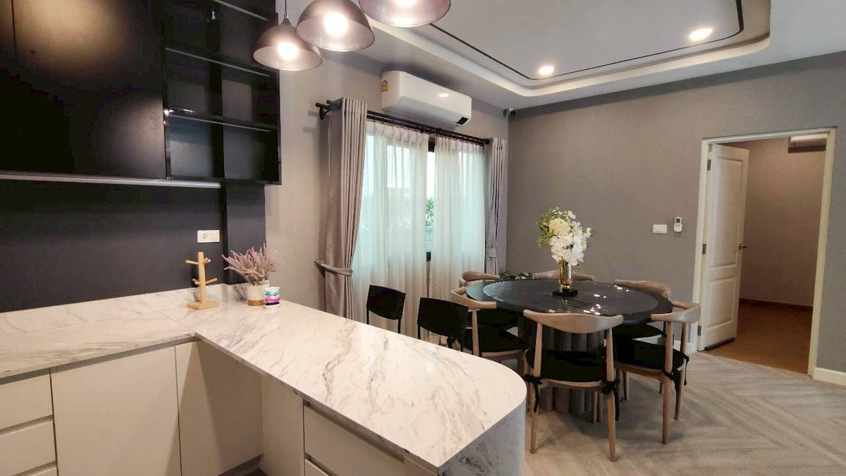 For RentHouseRathburana, Suksawat : 🏡✨ Luxury house for rent, CENTRO Rama 2 - Phutthabucha project, 2-story detached house • Fully Furnished • Ready to move in immediately, 4 bedrooms | 5 bathrooms | 3 parking spaces.