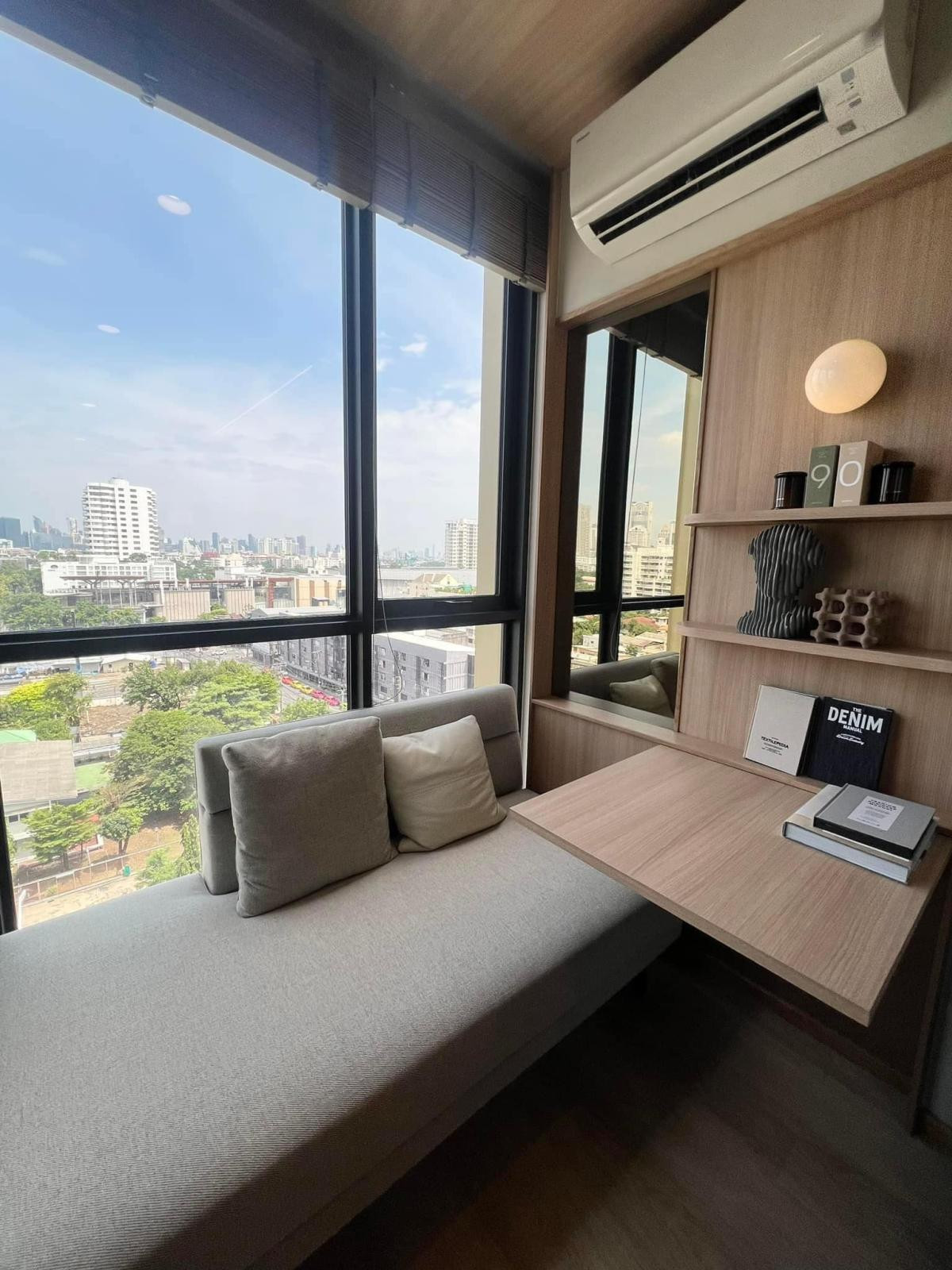For SaleCondoSathorn, Narathiwat : For Sale Condo , The Issara Sathorn , BTS-Chong Nonsi , Thungmahamek , Sa Thon , Bangkok , CX-96190
