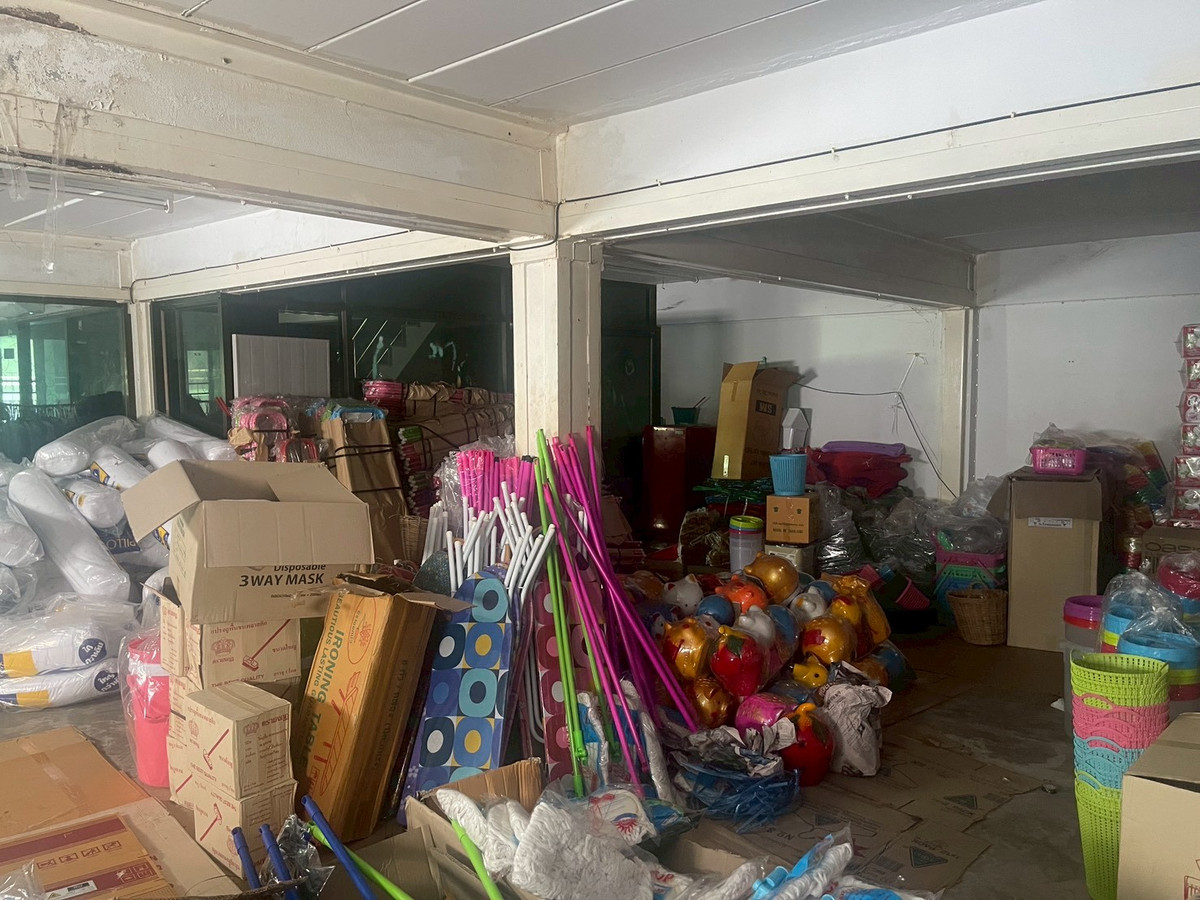 ขายอาคารพาณิชย์มหาสารคาม : อาคารพาณิชย์ 2 ชั้น 2 คูหา  ทำเลทอง ใกล้มหาวิทยาลัย มหาสารคาม 