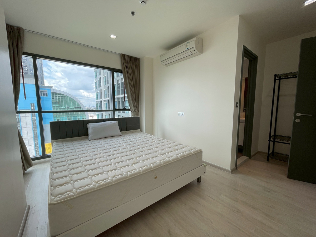 For RentCondoRatchathewi,Phayathai : For rent, 2 bedrooms, 2 bathrooms, special price, Rhythm Rangnam, Condo Rhythm Rangnam, ready to move in.