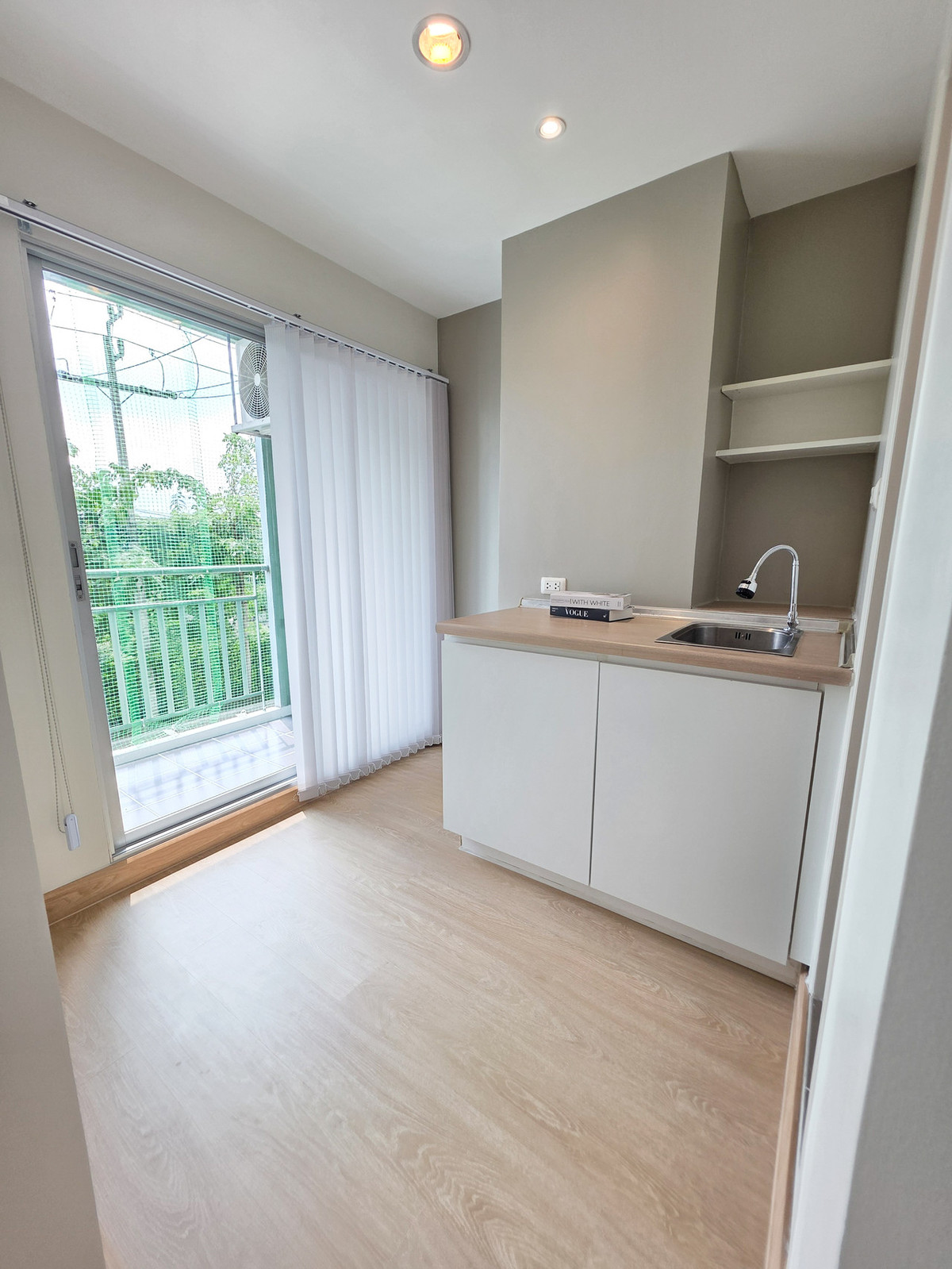 ขายคอนโดพัฒนาการ ศรีนครินทร์ : (ภาพ VDO)🤩✨ขายคอนโดลุมพินี อ่อนนุช-พัฒนาการ -- ส่วนกลางดี -- ราคาย่อมเยา