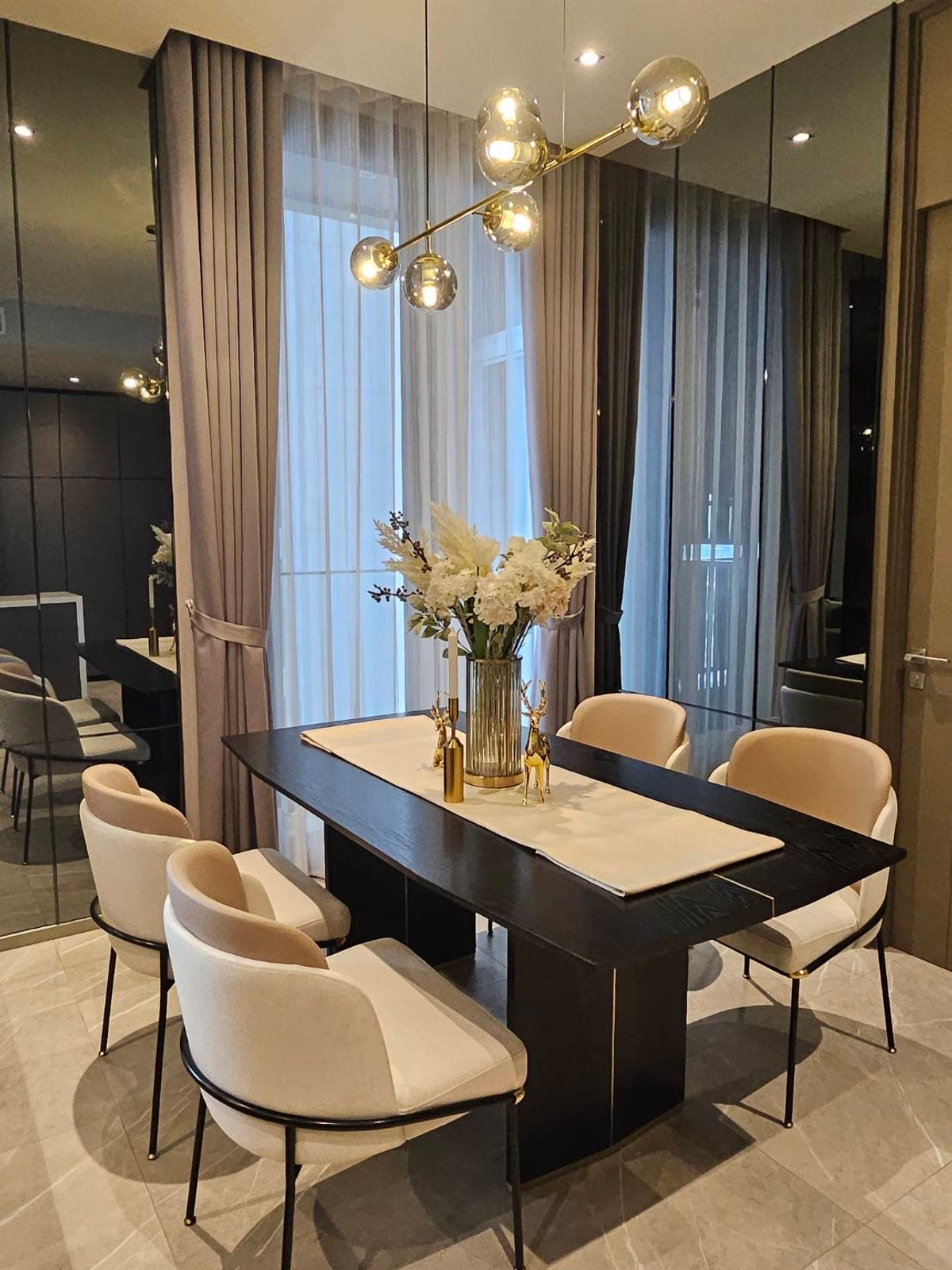 For RentCondoSukhumvit, Asoke, Thonglor : Available Hyde heritage thonglor luxury condominium 2 bedroom 2 bathroom