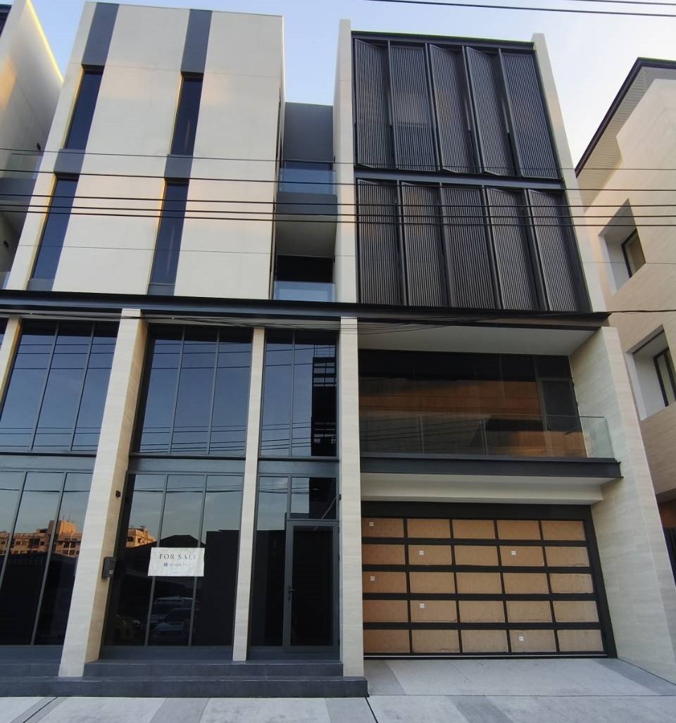 For SaleTownhomeKaset Nawamin,Ladplakao : 🔥Urgent Sale+🔥ELSE Sukhonthasawat 26