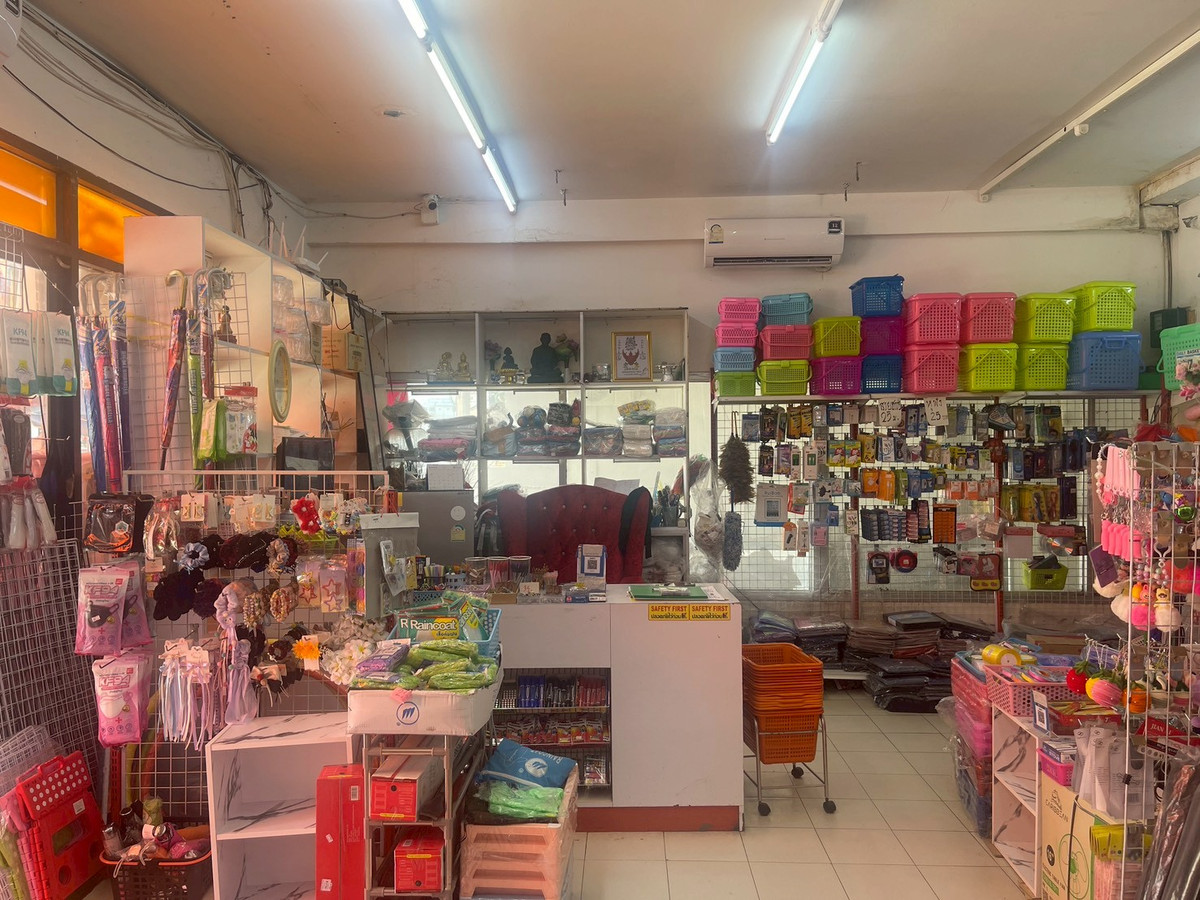 ขายอาคารพาณิชย์มหาสารคาม : อาคารพาณิชย์ 2 ชั้น 2 คูหา  ทำเลทอง ใกล้มหาวิทยาลัย มหาสารคาม 