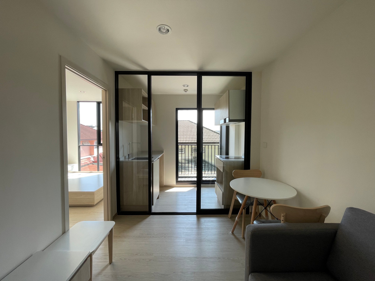 ให้เช่าคอนโดพัฒนาการ ศรีนครินทร์ : PFD-07544 ให้เช่าคอนโด นิว ซี-สแควร์ สวนหลวง สเตชั่น ( Nue Z-Square Suan Luang Station )  นัดชมห้อง ■ line : @propertyfinder		