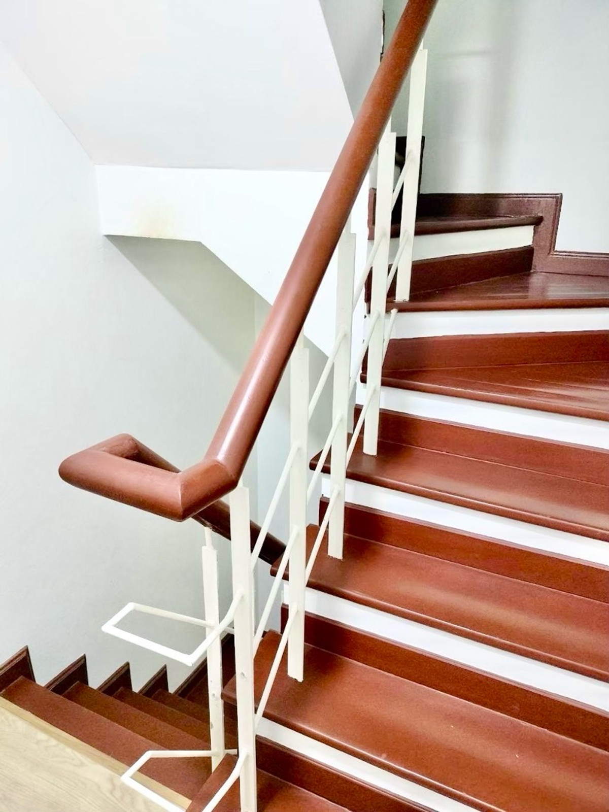 ขายทาวน์โฮมบางนา แบริ่ง ลาซาล : ทาวน์โฮม 3 ชั้น หมู่บ้าน ศุภาลัย วิลล์ สุขุมวิท – ศรีนครินทร์ ซอยแบริ่ง 58 / ศรีด่าน 3