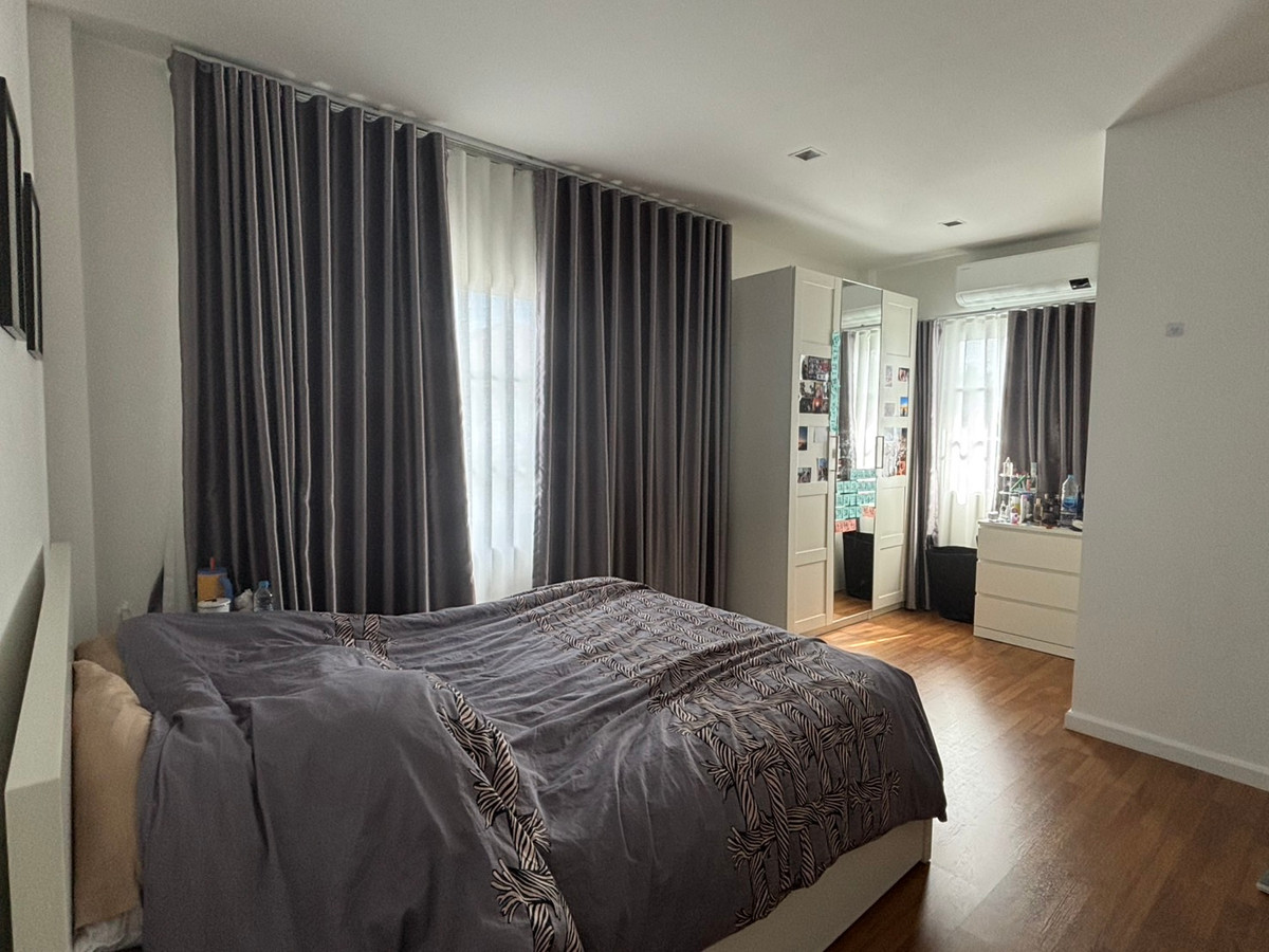 For RentHouseLadkrabang, Suwannaphum Airport : Casa Grand Onnut - Wongwhaen / 4 bedrooms (FOR RENT), Casa Grand Onnut - Wongwhaen / 4 Bedrooms (FOR RENT) POON061