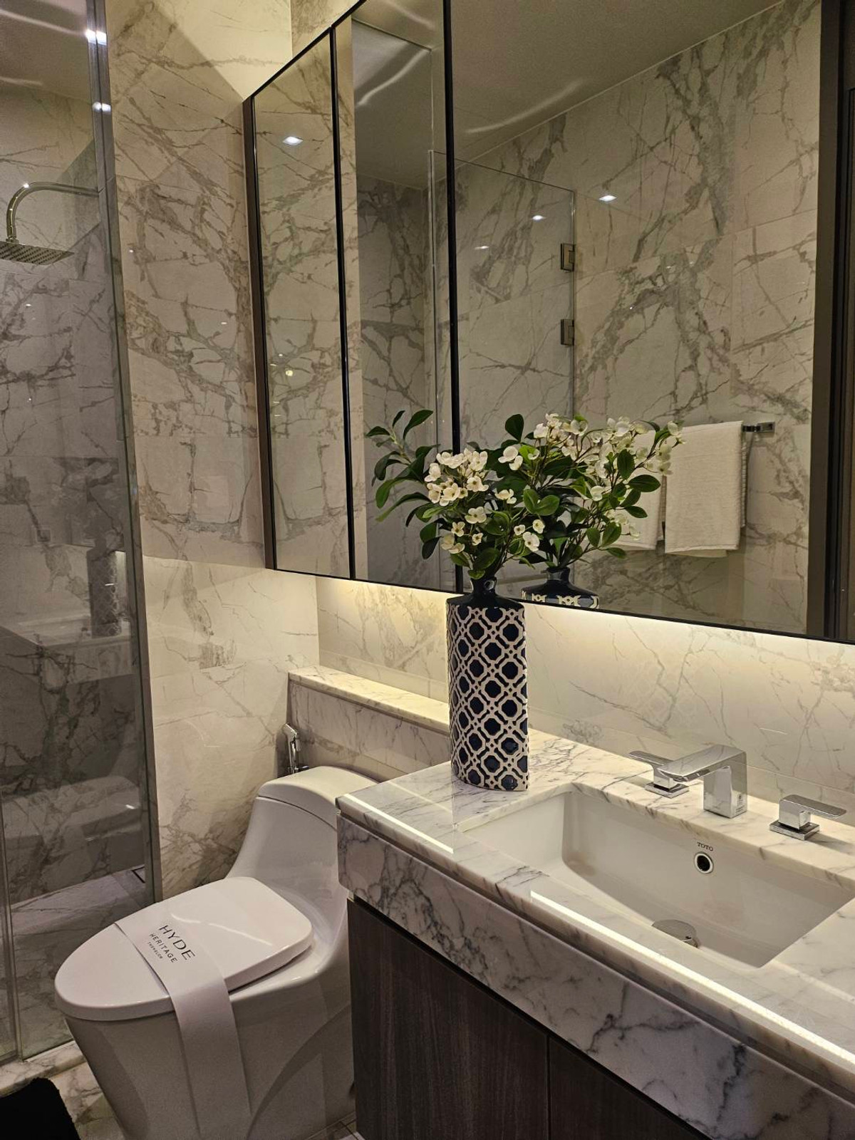 For RentCondoSukhumvit, Asoke, Thonglor : Available Hyde heritage thonglor luxury condominium 2 bedroom 2 bathroom