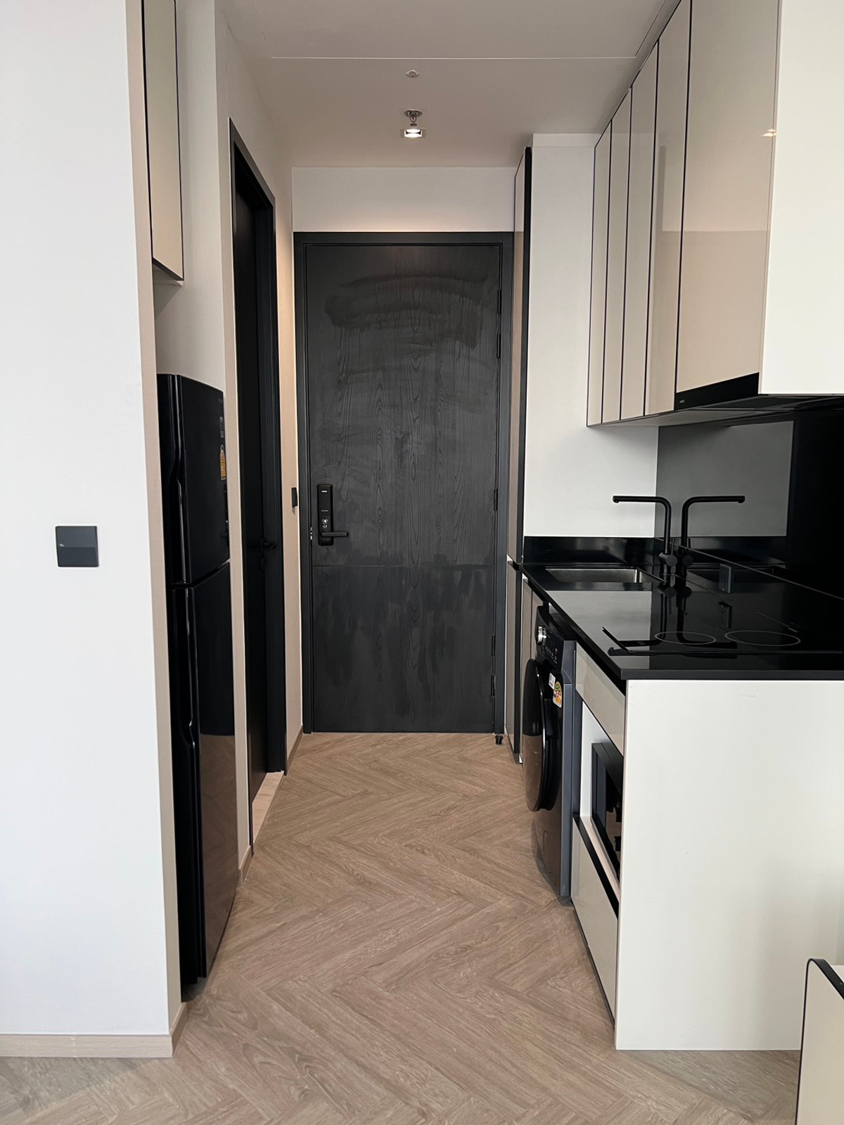 For SaleCondoWongwianyai, Charoennakor : Condo Chapter Charoen Nakhon for sale