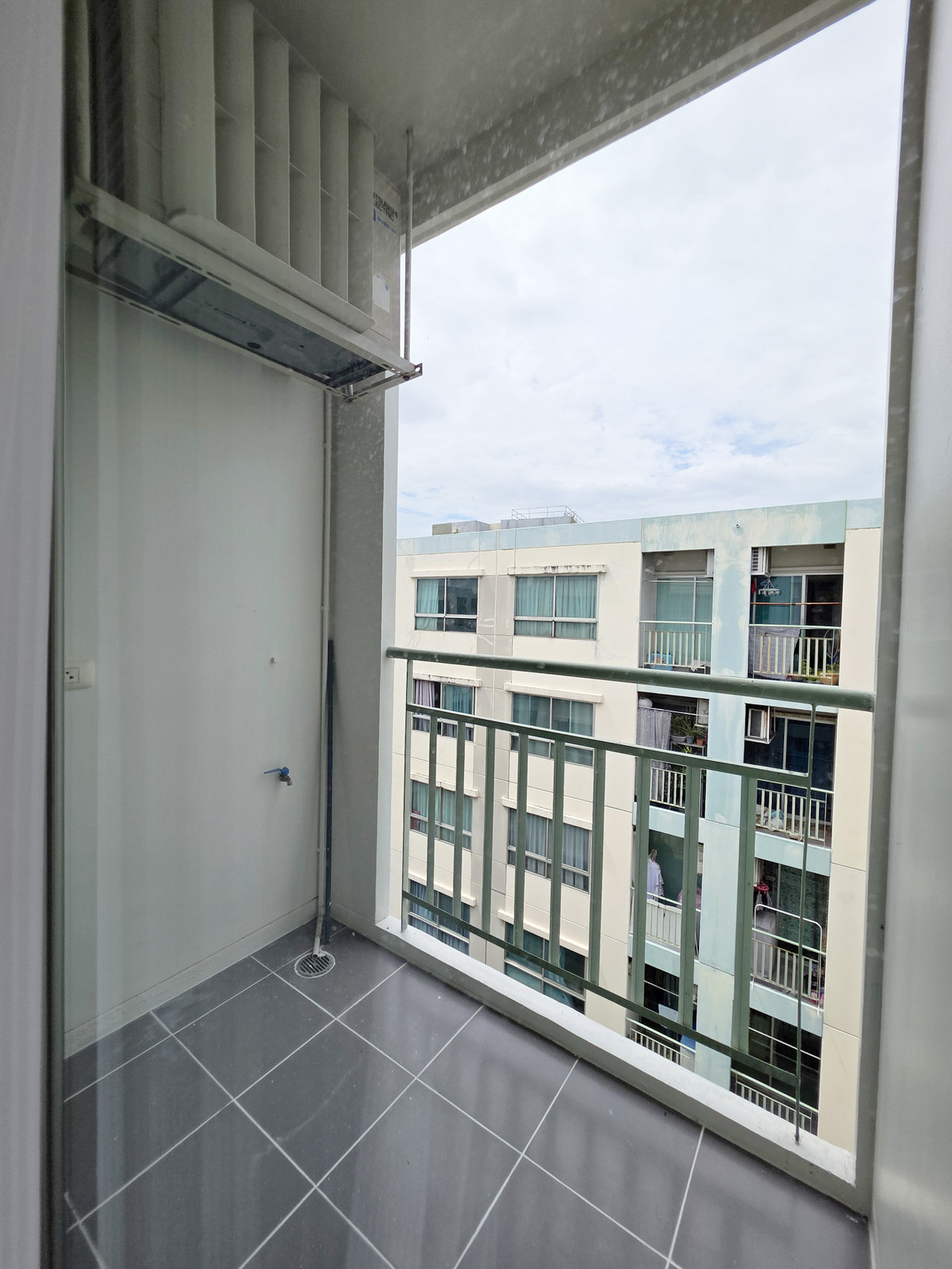 For SaleCondoPattanakan, Srinakarin : [Condo for sale] 😊🤟🏼 Lumpini Ville On Nut-Phatthanakan **Light installments, really cheaper than renting.