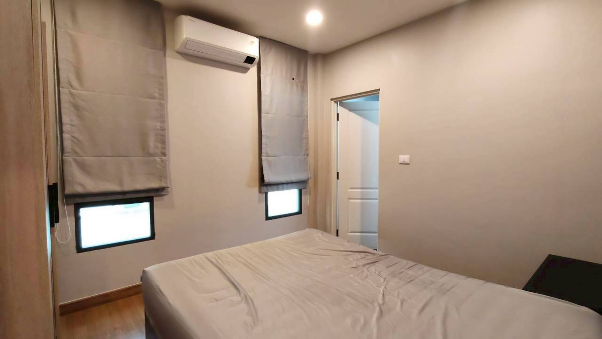 For RentHouseRathburana, Suksawat : 🏡✨ Luxury house for rent, CENTRO Rama 2 - Phutthabucha project, 2-story detached house • Fully Furnished • Ready to move in immediately, 4 bedrooms | 5 bathrooms | 3 parking spaces.