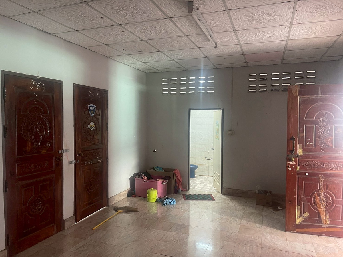 ขายอาคารพาณิชย์มหาสารคาม : อาคารพาณิชย์ 2 ชั้น 2 คูหา  ทำเลทอง ใกล้มหาวิทยาลัย มหาสารคาม 