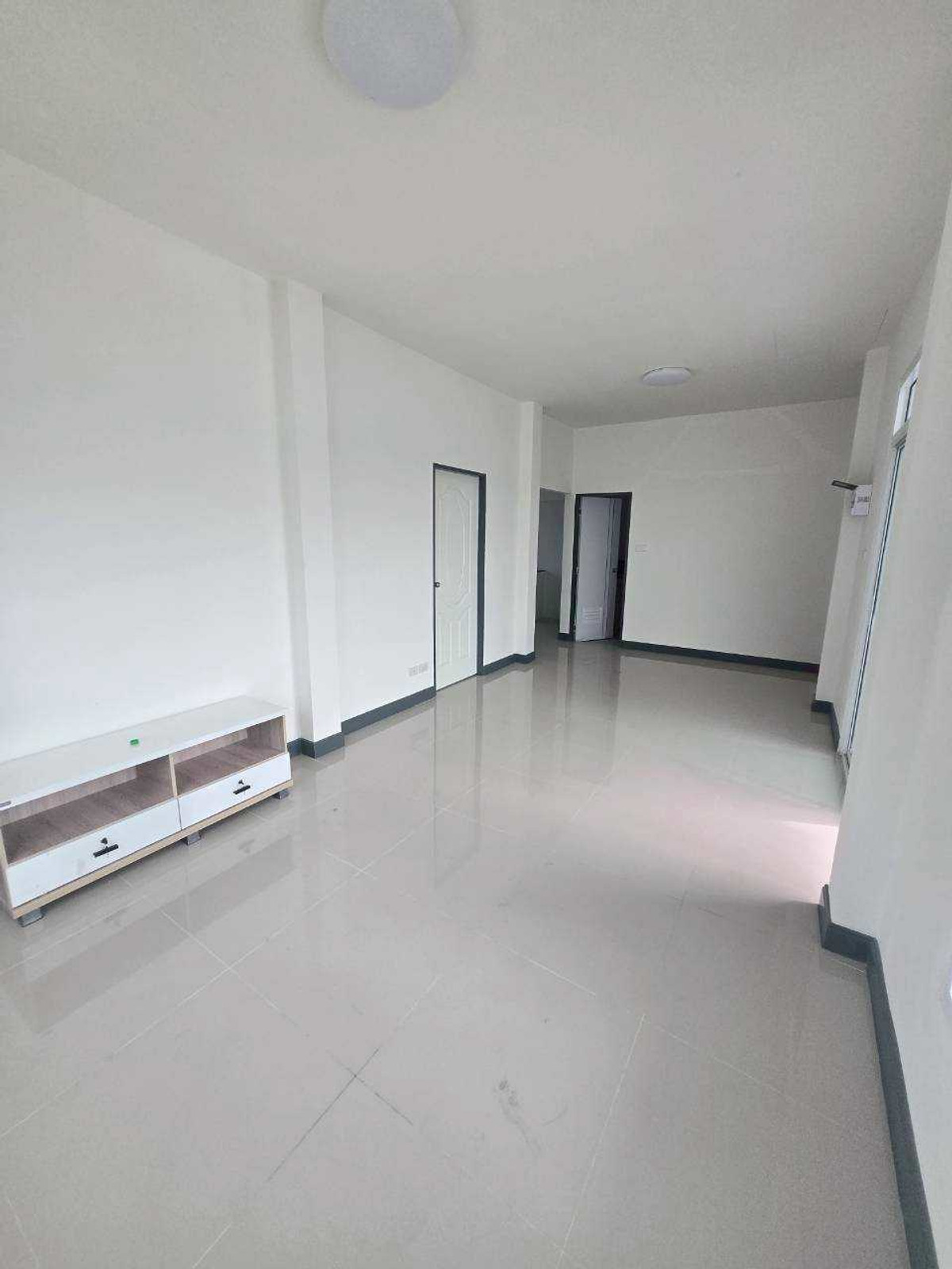 For RentHouseSaraburi : 🔥Urgent house for rent🔥✨Single house Tattiya Park Ville (Saraburi)✨ ❄️Single-story house, 2 bedrooms, area 65.10 sq m, usable area 75 sq m.❄️ @bzprOperty