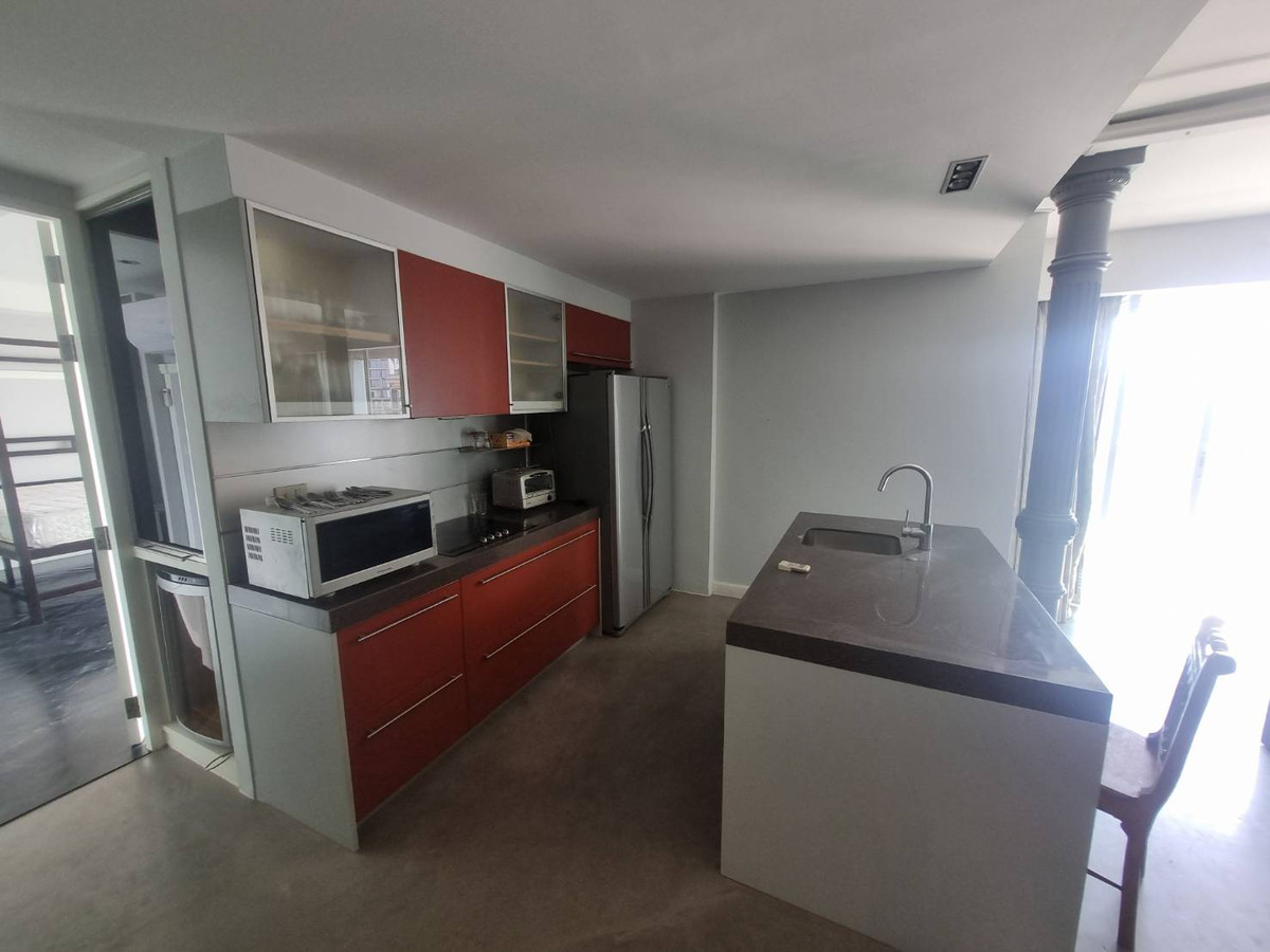 ให้เช่าคอนโดวิทยุ ชิดลม หลังสวน : Condo BTS CHIDLOM Urbana langsuan 145sq,m 2 beds, 3 baths