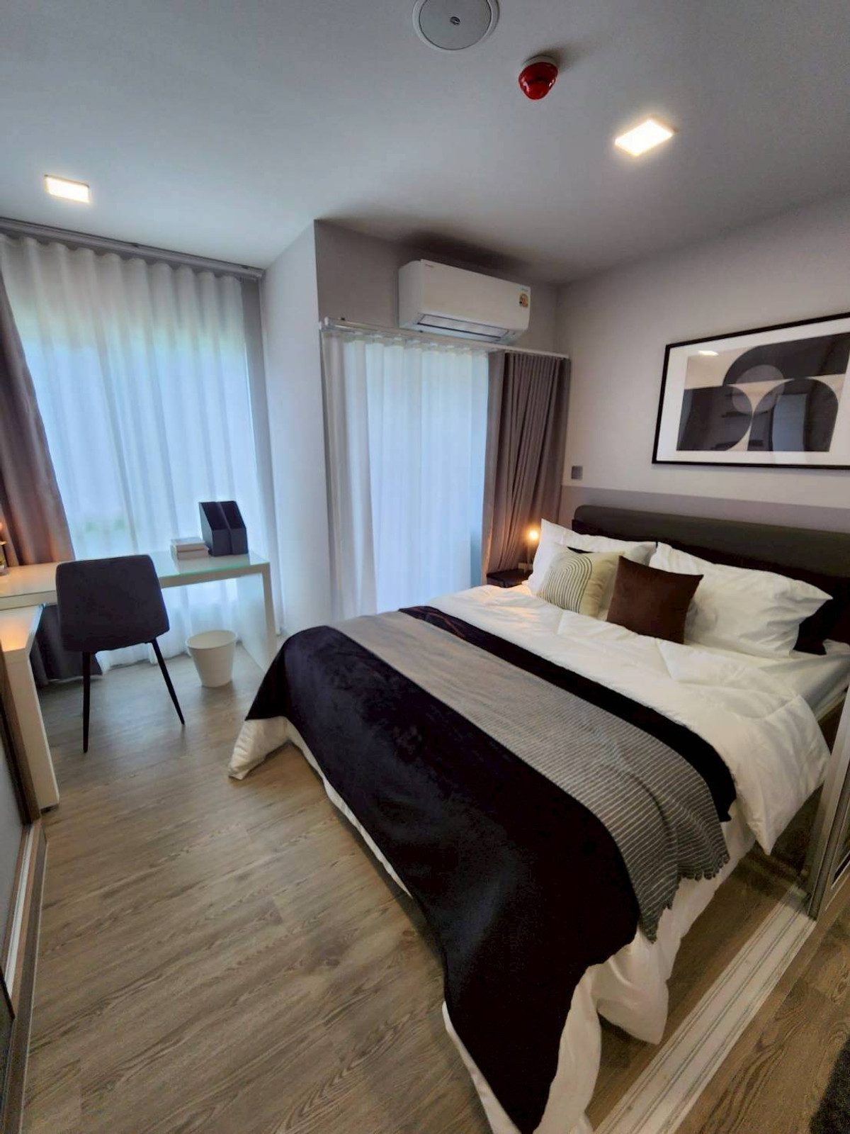 For RentCondoPathum Thani,Rangsit, Thammasat : 🏡 For rent Kave Town Island 💖 ✨ Building B, 5th floor, partition room, pool view