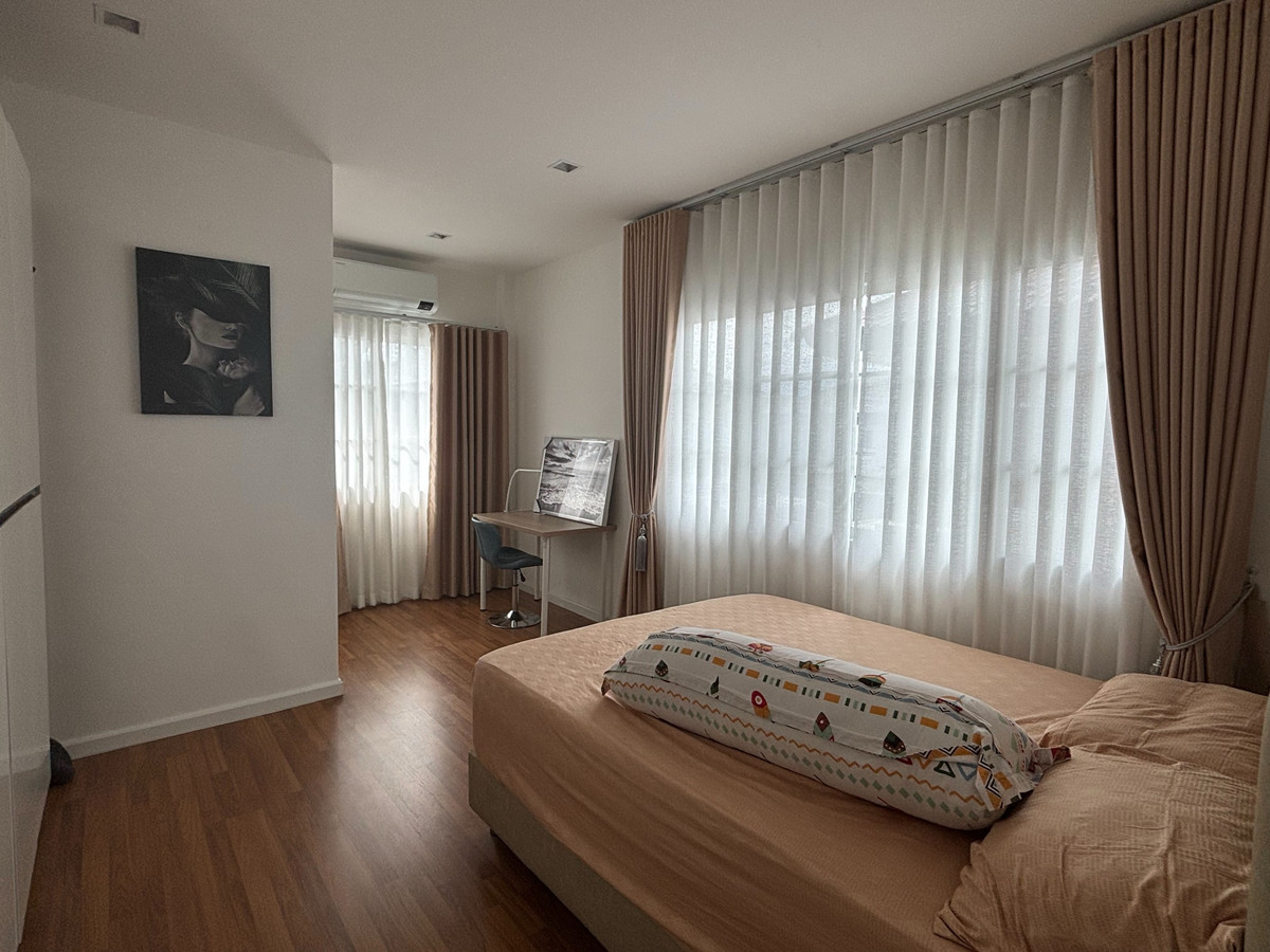 For RentHouseLadkrabang, Suwannaphum Airport : Casa Grand Onnut - Wongwhaen / 4 bedrooms (FOR RENT), Casa Grand Onnut - Wongwhaen / 4 Bedrooms (FOR RENT) POON061