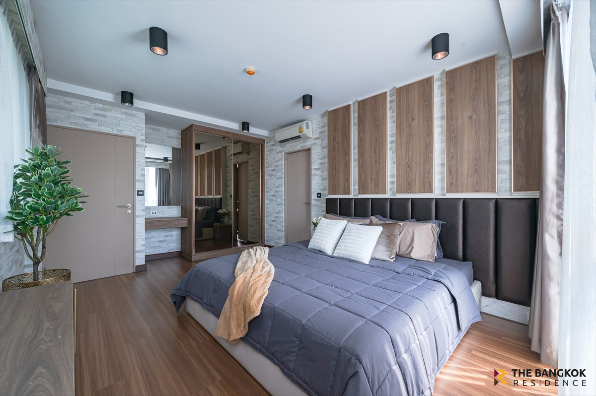 For SaleCondoOnnut, Udomsuk : 💎 Triplex 3-Storey, Beautiful Unit - Book Now Before You Miss Out! The Unique Sukhumvit 62/1, Near BTS Bang Chak