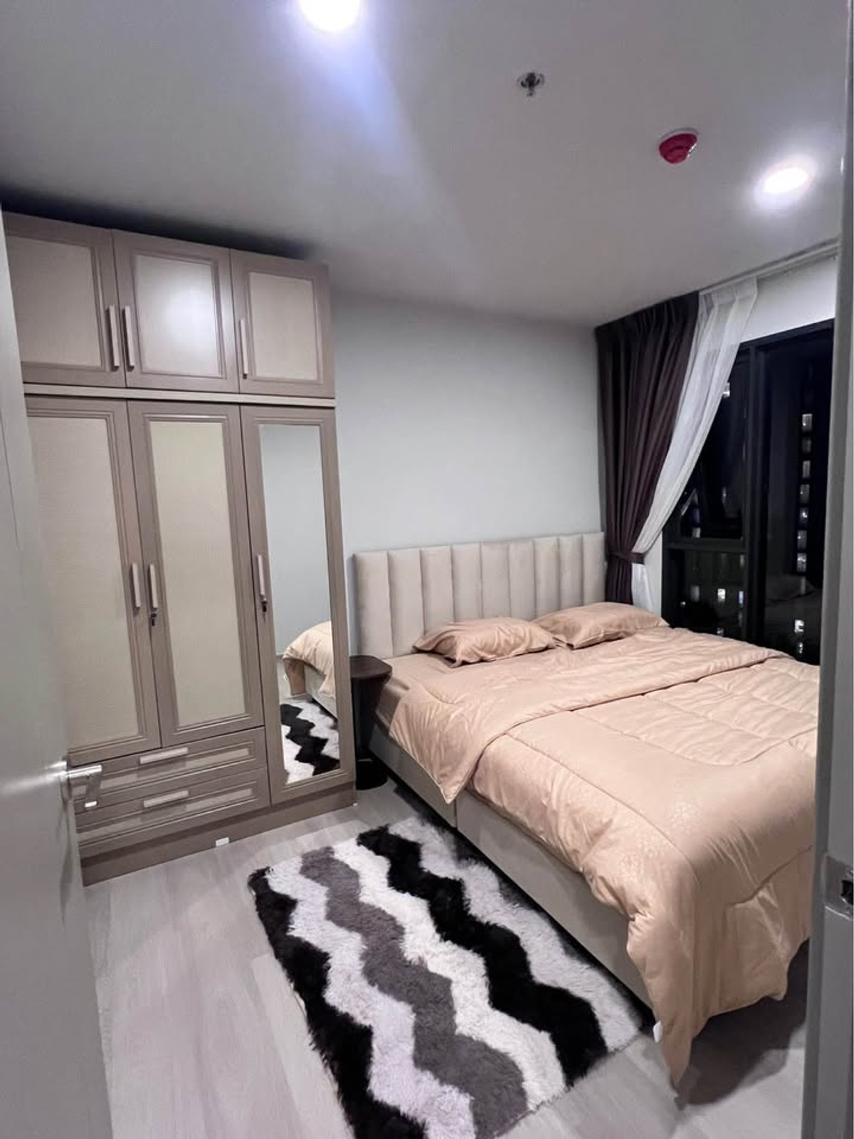 For RentCondoOnnut, Udomsuk : PFD-07538 Condo for Rent:  Aspire Onnut Station  Schedule a viewing ■ Line: @propertyfinder		