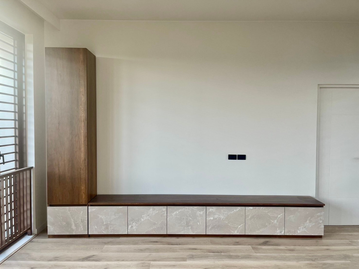 For RentHousePattanakan, Srinakarin : **For Rent: Luxury 2-Storey Detached Home at Burasiri Krungthep Kreetha Type CARUNDA | Fully Furnished | 300 SQM | Pet Friendly | Private & Spacious**