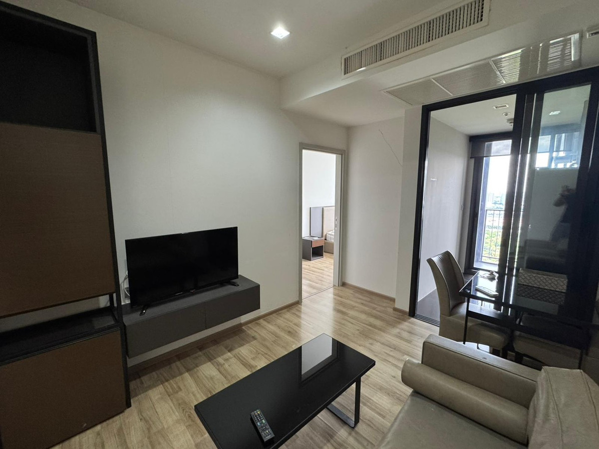 For RentCondoSapankwai,Jatujak : 🏷️ [For Rent] THE LINE Jatujak–Mochit | 1BR 32 sq.m | 38th Floor | 22,000 THB | Ref: T2094 | LINE: @323gqmho | Tel: 064-831-5424