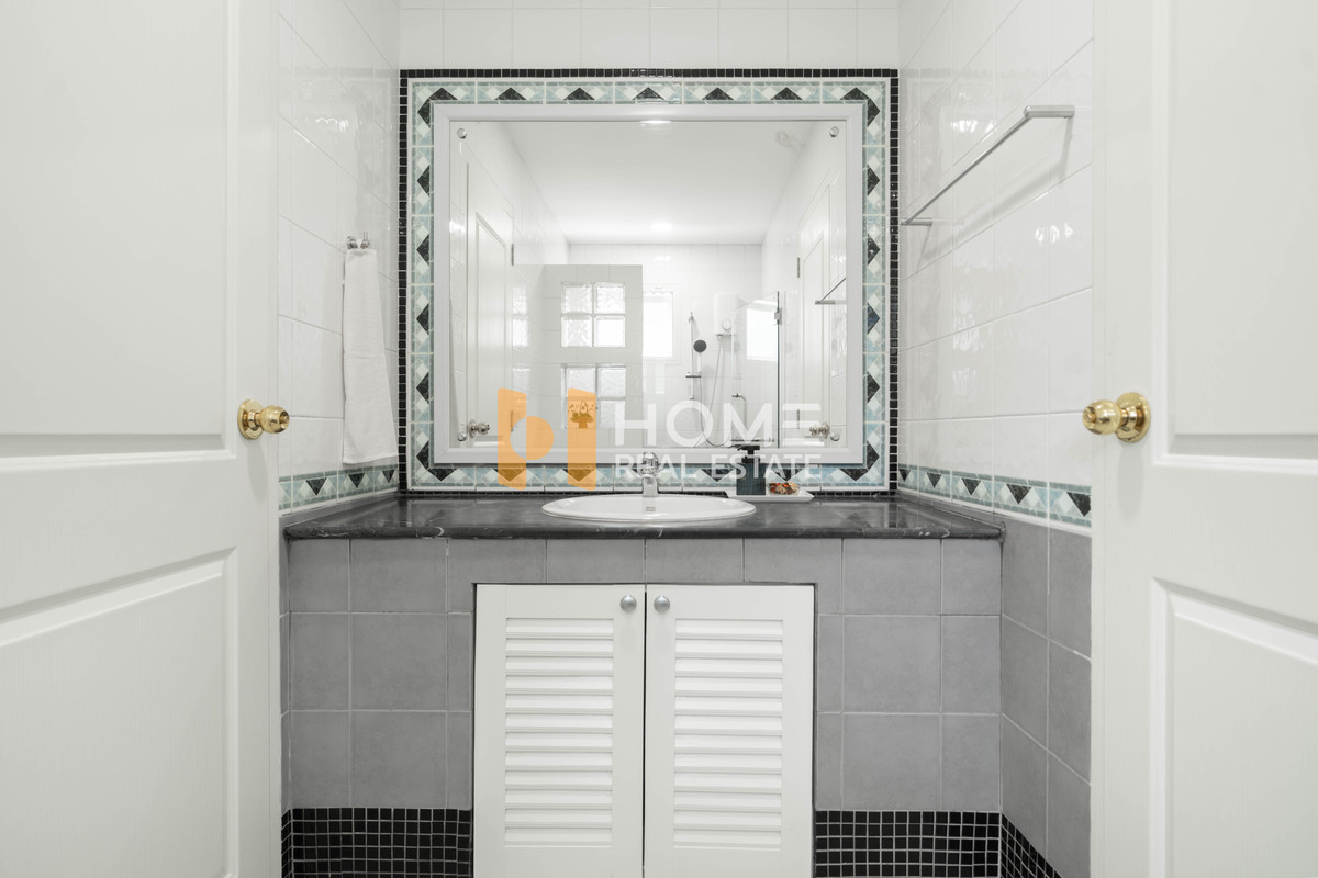 ขายบ้านเกษตรศาสตร์ รัชโยธิน : Modern Classic ✨ บ้านเดี่ยว นันทวัน รามอินทรา - วัชรพล / 4 ห้องนอน (ขาย), Nantawan Ramintra - Watcharaphon / Detached House 4 Bedrooms (FOR SALE) TAN872