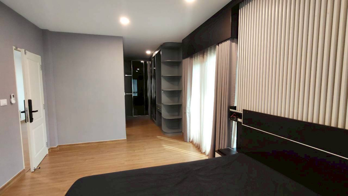 For RentHouseRathburana, Suksawat : 🏡✨ Luxury house for rent, CENTRO Rama 2 - Phutthabucha project, 2-story detached house • Fully Furnished • Ready to move in immediately, 4 bedrooms | 5 bathrooms | 3 parking spaces.