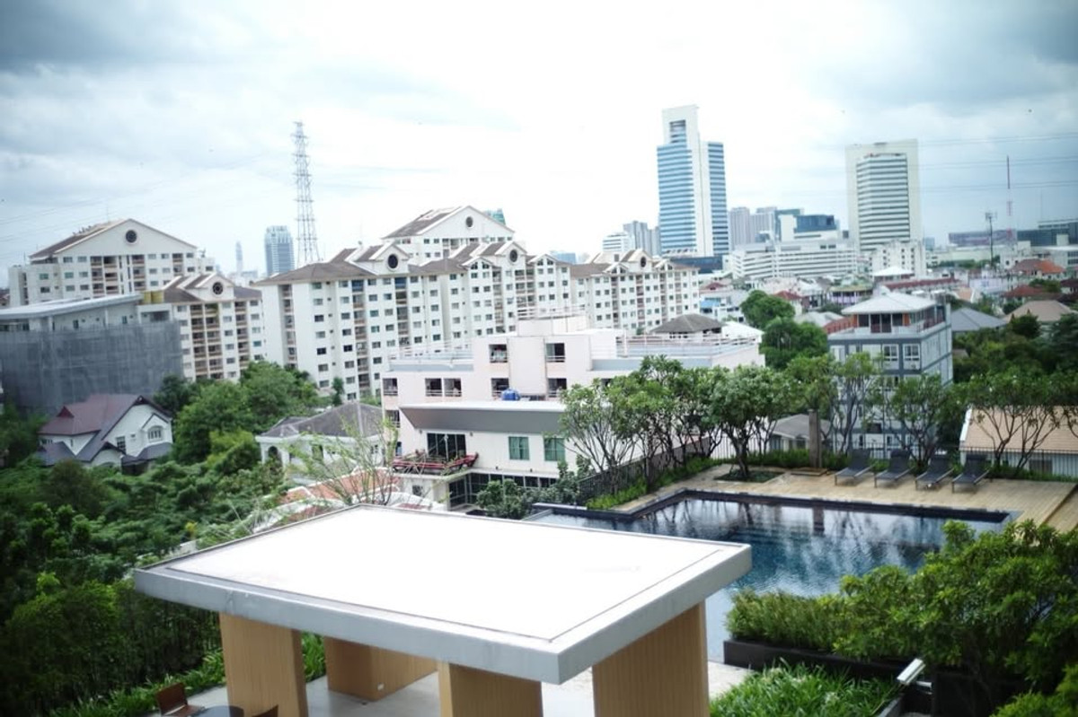 ให้เช่าคอนโดลาดพร้าว เซ็นทรัลลาดพร้าว : The Issara Ladprao  | 2 ห้องนอน ห้องใหญ่  📞 Line:@pukkhome (with @ )