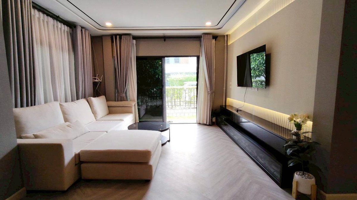 For RentHouseRathburana, Suksawat : 🏡✨ Luxury house for rent, CENTRO Rama 2 - Phutthabucha project, 2-story detached house • Fully Furnished • Ready to move in immediately, 4 bedrooms | 5 bathrooms | 3 parking spaces.