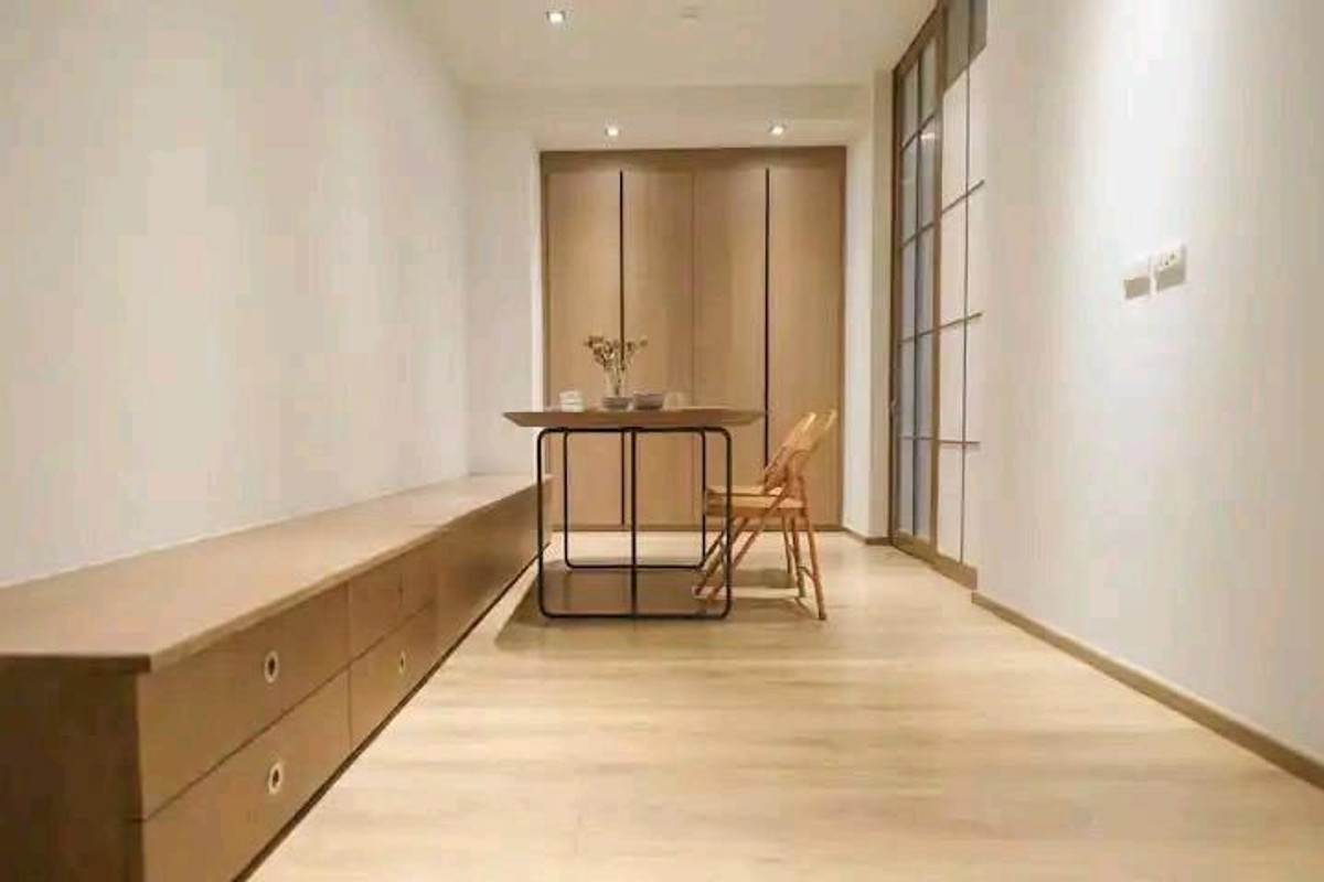 For SaleCondoSukhumvit, Asoke, Thonglor : For Sale: Park Origin Phrom Phong  56 sqm | 2 Bedrooms | Minimal Japanese Style | High Ceiling | Near BTS Phrom Phong
