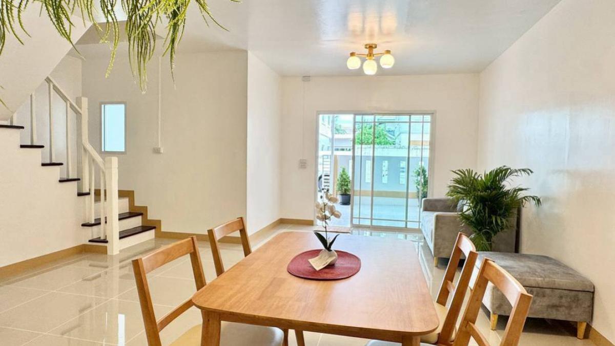 ขายทาวน์โฮมนนทบุรี บางใหญ่ บางบัวทอง : ขายทาวน์เฮ้าส์/ทาวน์โฮม พฤกษา 30 บ้านกล้วย-ไทรน้อย หน้ากว้าง รีโนเวทใหม่ พิมลราช บางบัวทอง นนทบุรี CX-128598