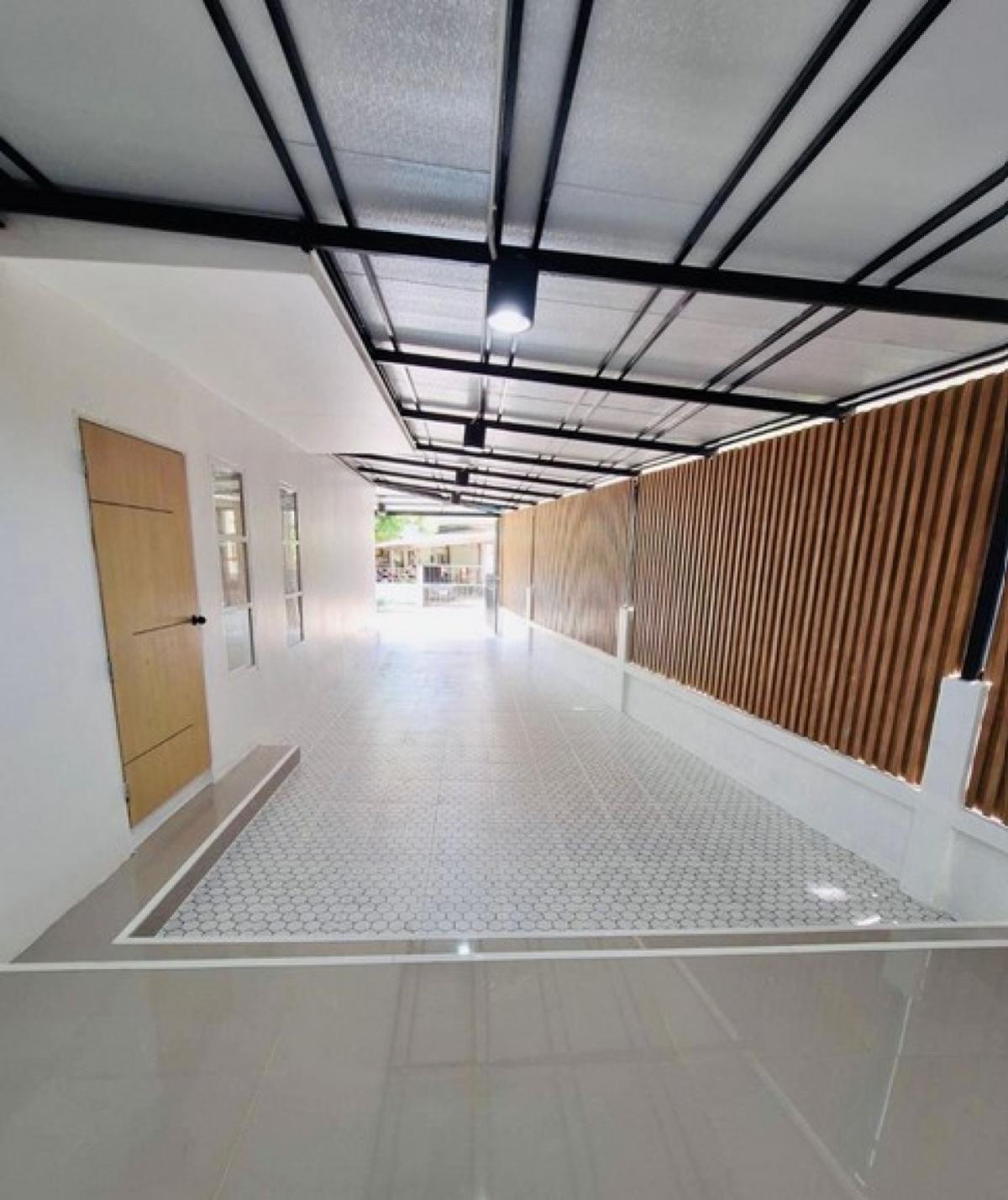 For SaleTownhomeSamut Prakan,Samrong : For Sale Townhouse/Townhome  , Suthawee (Soi Phon Sawang) , newly renovated , Bang Phli Yai , Bang Phli , Samut Prakarn , CX-138321