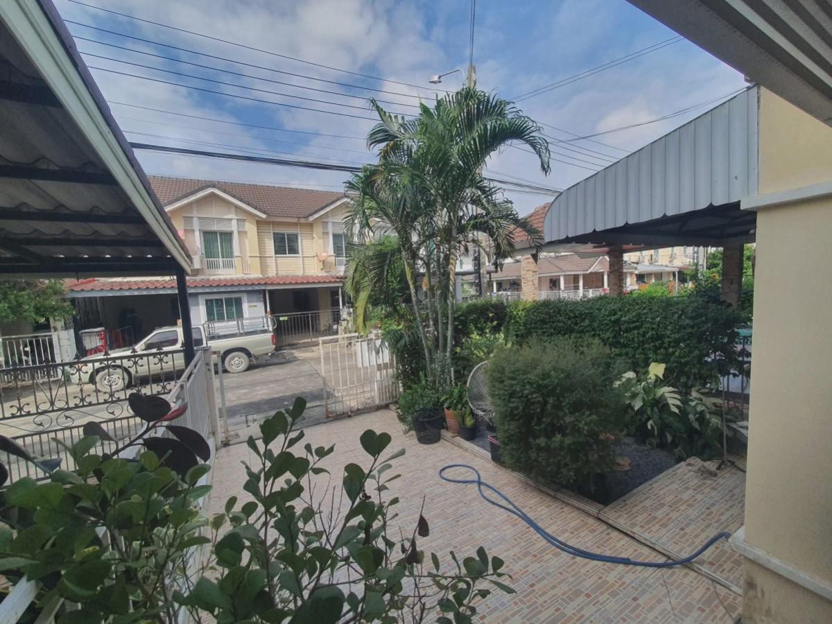 For SaleTownhomeNonthaburi, Bang Yai, Bangbuathong : For Sale Townhouse/Townhome  , Pruksa Ville 28 Wongwaen - Rattanathibet , MRT-Talad Bang Yai , Sao Thong Hin , Bang Yai , Nonthaburi , CX-138322