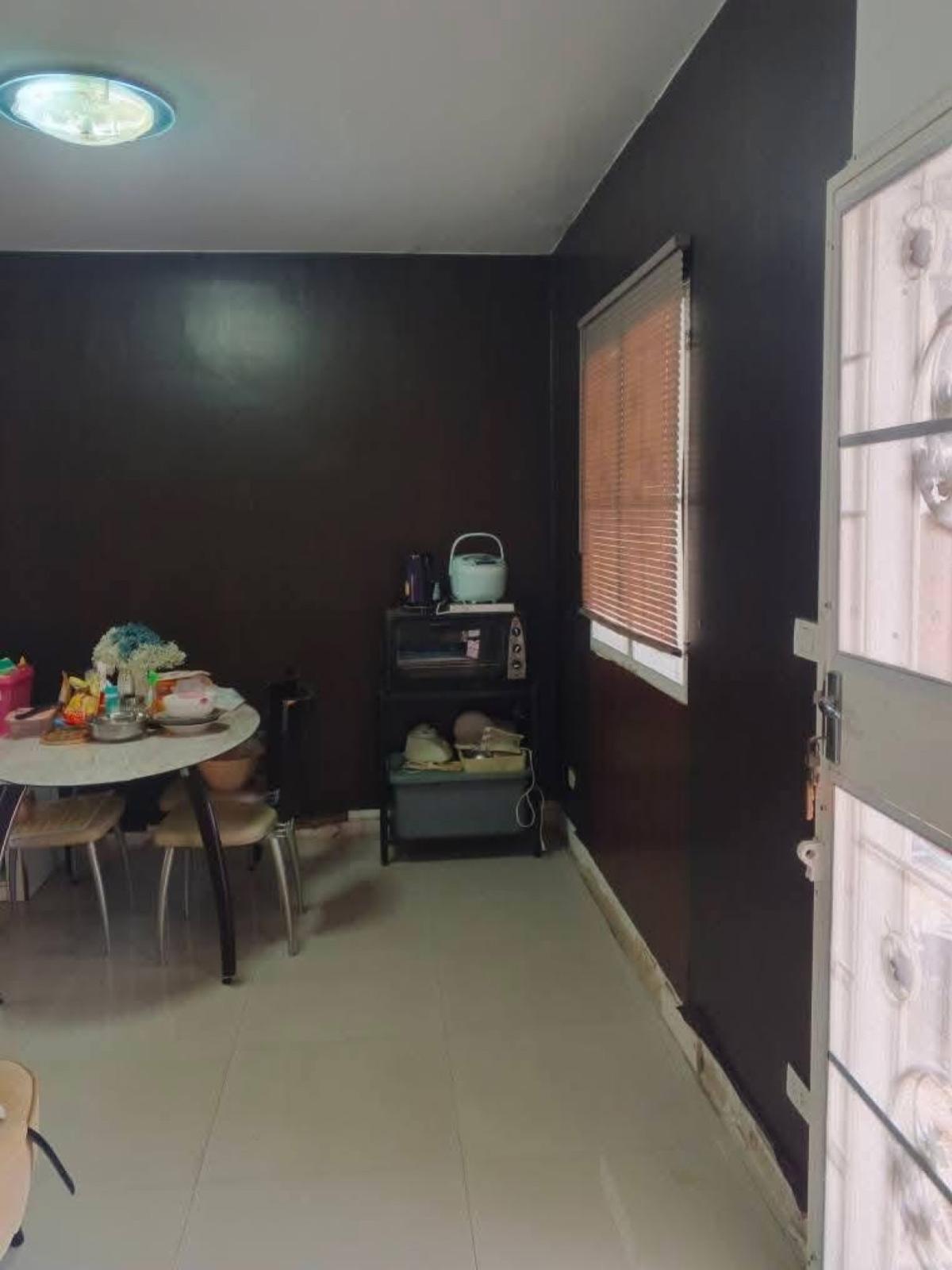 For SaleTownhomeNonthaburi, Bang Yai, Bangbuathong : For Sale Townhouse/Townhome  , Pruksa Ville 28 Wongwaen - Rattanathibet , MRT-Talad Bang Yai , Sao Thong Hin , Bang Yai , Nonthaburi , CX-138322
