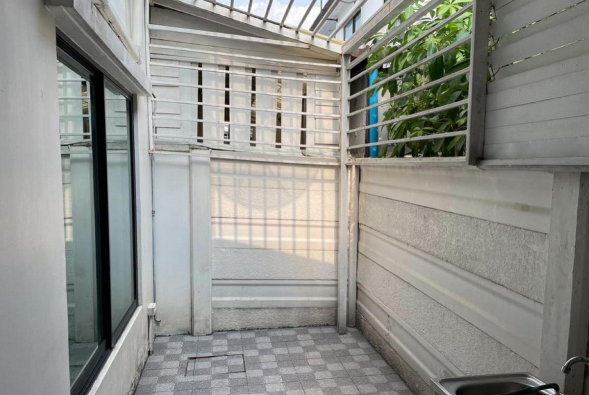 For SaleTownhomeLadkrabang, Suwannaphum Airport : For Sale Townhouse/Townhome  , STORIES ONNUCH - WONGWAEN , Dok Mai , Prawet , Bangkok , CX-138310 (S)