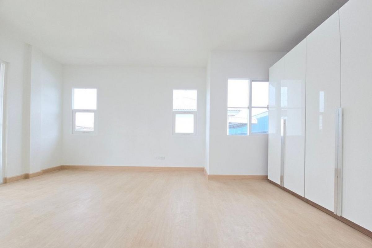 For SaleHouseSamut Prakan,Samrong : For Sale House , Pruklada Bangplee , newly renovated , Bang Phli Yai , Bang Phli , Samut Prakarn , CX-138171