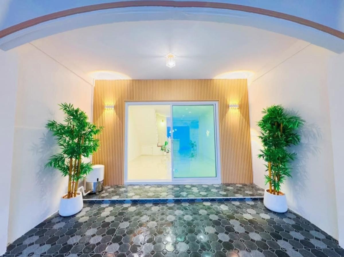 For SaleTownhomeBang kae, Phetkasem : For Sale Townhouse/Townhome  , Arun Thong 3 , wide frontage , newly renovated , MRT-Bang Phai , Nong Khaem , Nong Khaem , Bangkok , CX-138111