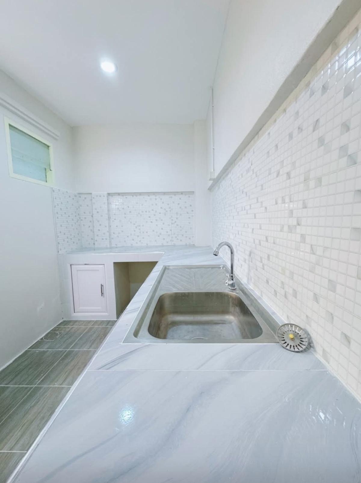 For SaleTownhomeBang kae, Phetkasem : For Sale Townhouse/Townhome  , Arun Thong 3 , wide frontage , newly renovated , MRT-Bang Phai , Nong Khaem , Nong Khaem , Bangkok , CX-138111