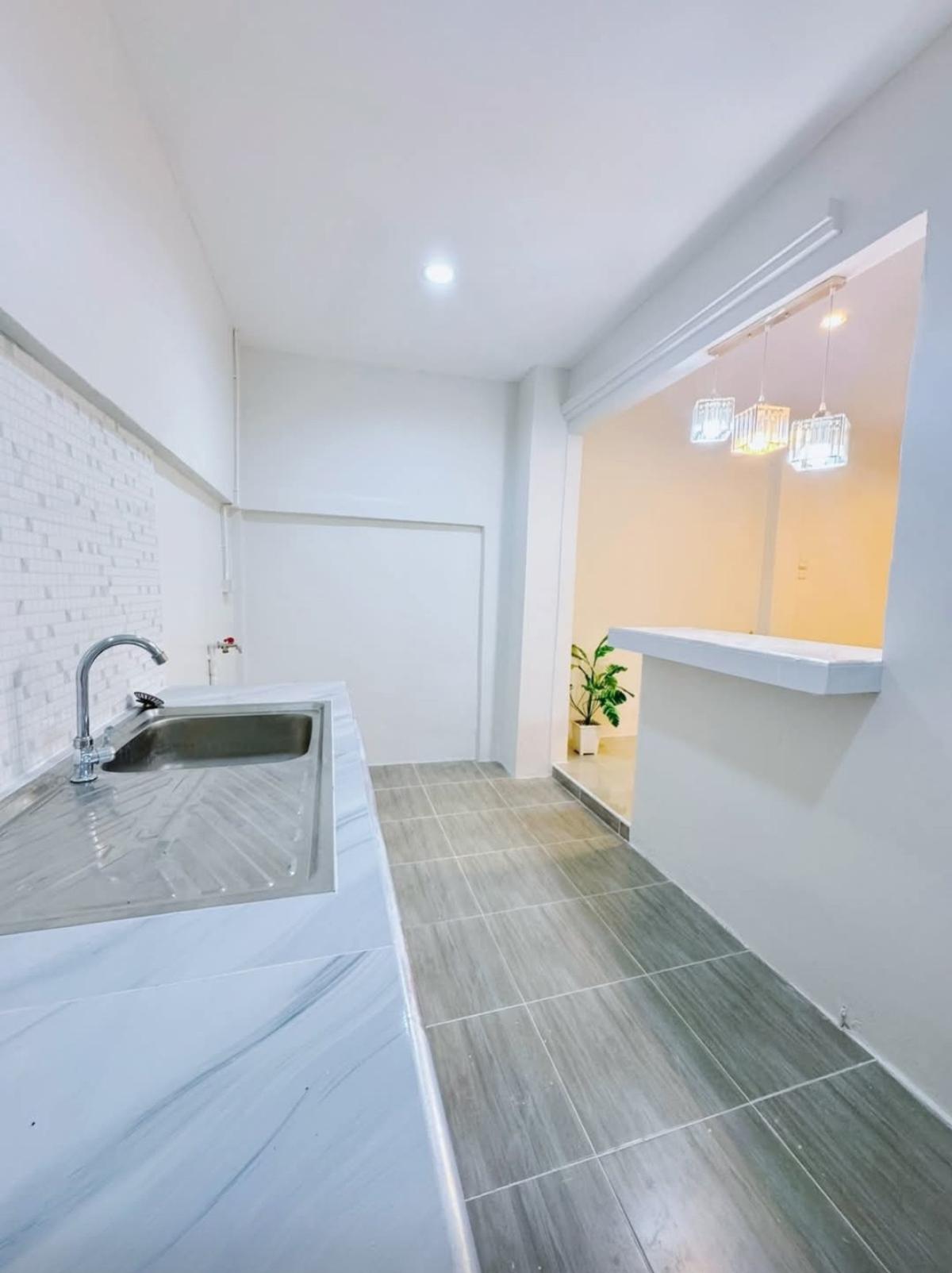 For SaleTownhomeBang kae, Phetkasem : For Sale Townhouse/Townhome  , Arun Thong 3 , wide frontage , newly renovated , MRT-Bang Phai , Nong Khaem , Nong Khaem , Bangkok , CX-138111