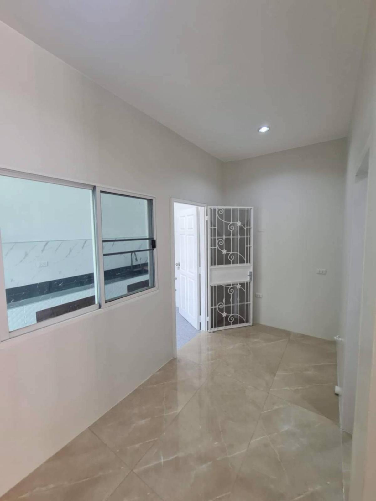 For SaleTownhomeBang kae, Phetkasem : For Sale Townhouse/Townhome  , Prinyaluck Wongwaen - Sathorn , corner unit , newly renovated , MRT-Lak Song , Bang Khae , Bang Khae , Bangkok , CX-137963